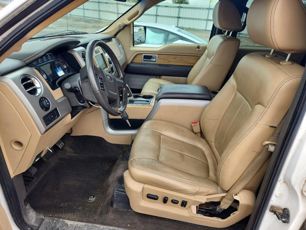 2011 Ford F150 Supercrew White vin: 1FTFW1ET4BKD37196