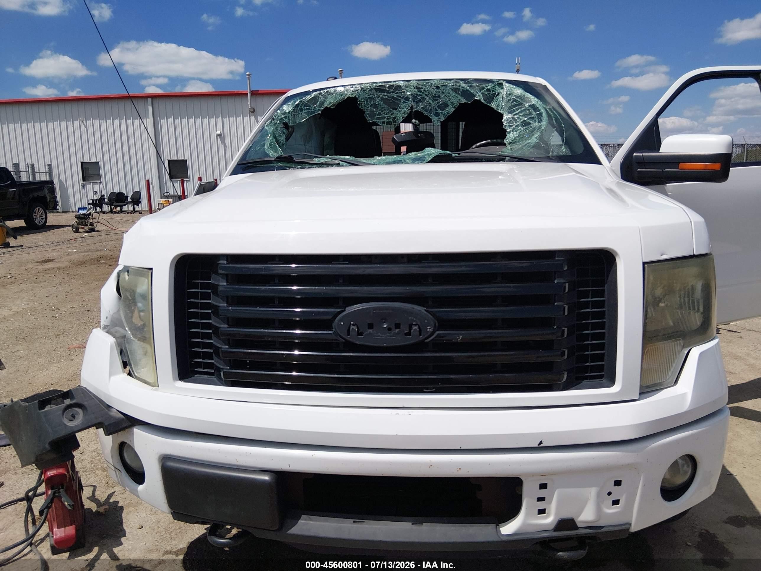 2012 Ford F-150 Fx4 White vin: 1FTFW1ET4CFA69132