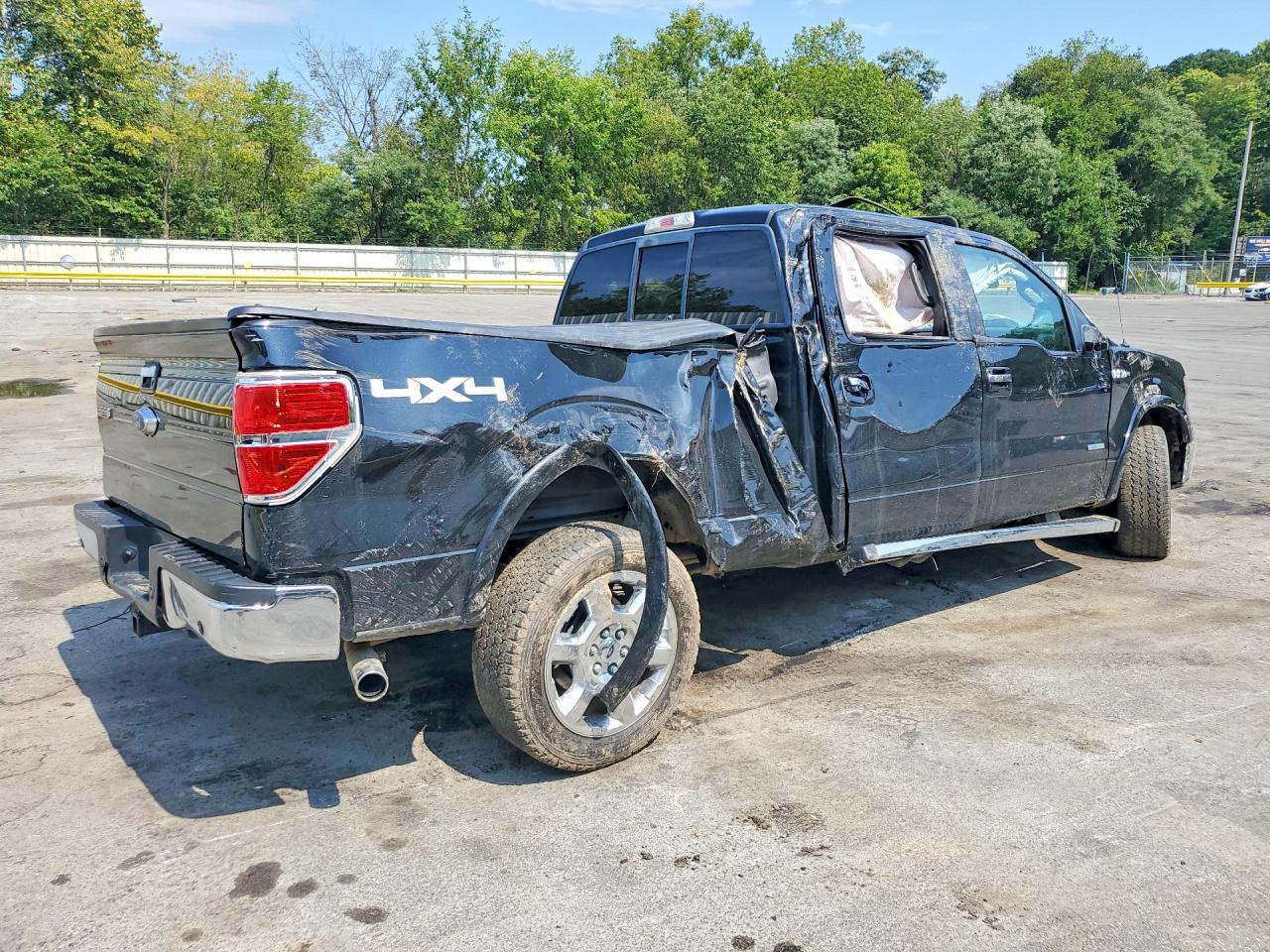 2013 Ford F150 Supercrew Black vin: 1FTFW1ET4DFC48174