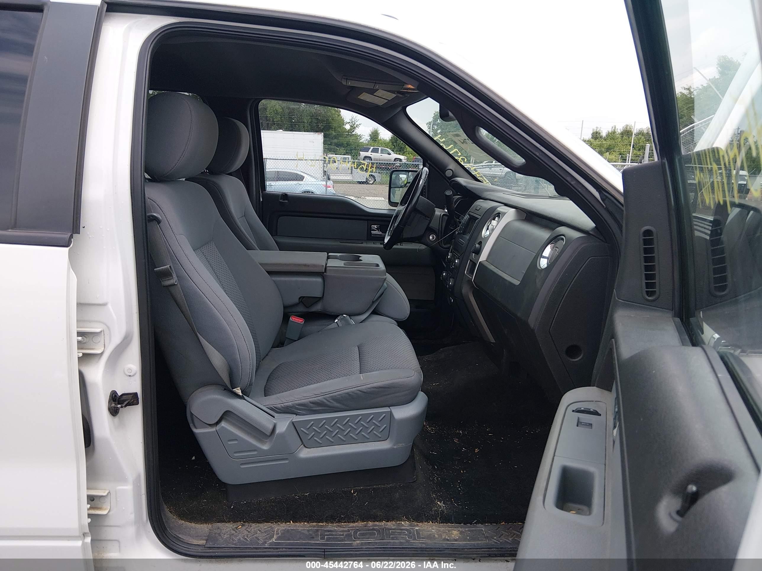 2013 Ford F-150 Fx4/king Ranch/lariat/limited/platinum/xl/xlt White vin: 1FTFW1ET4DFC56033