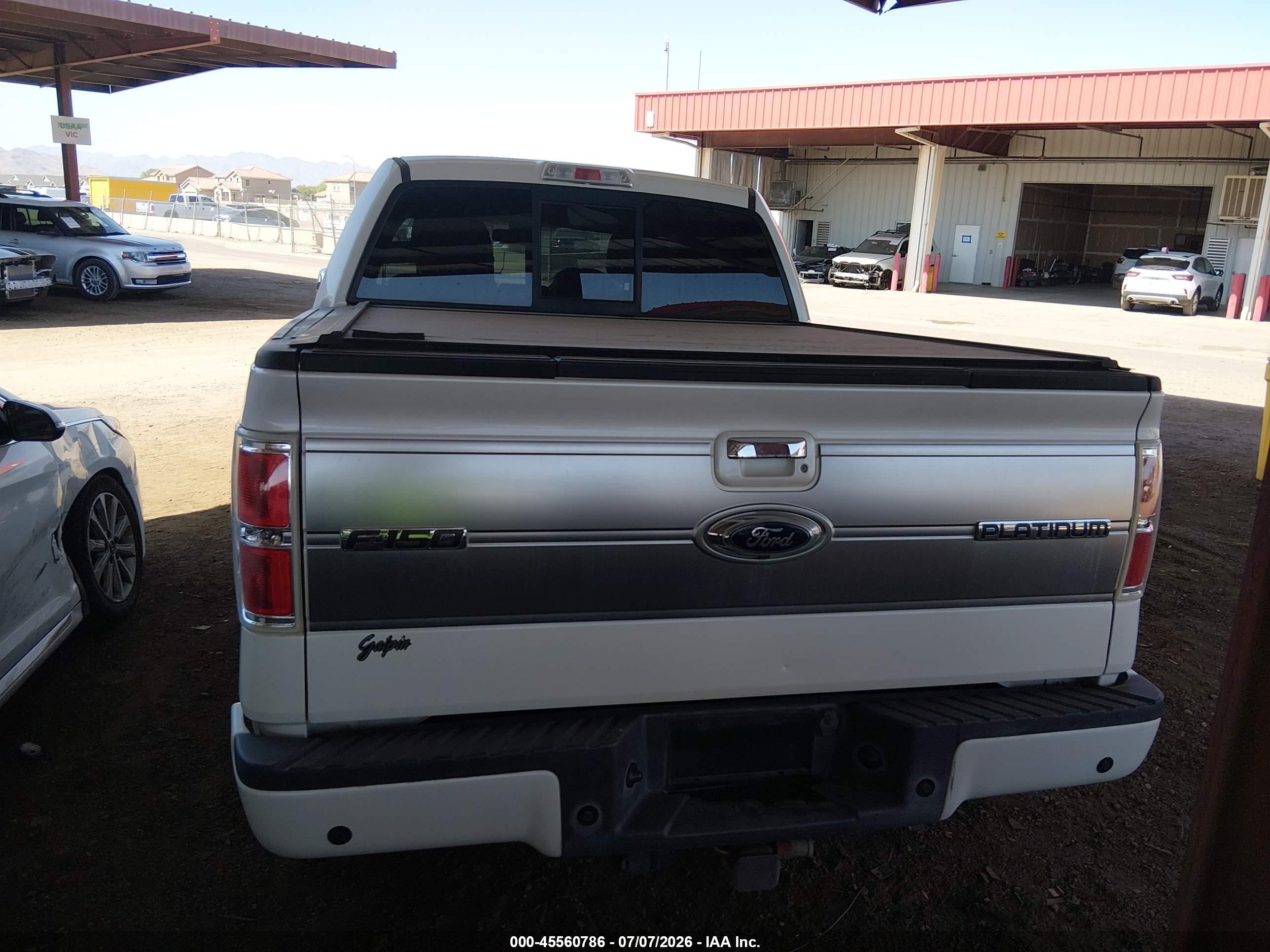 2013 Ford F-150 Platinum White vin: 1FTFW1ET4DFD27179