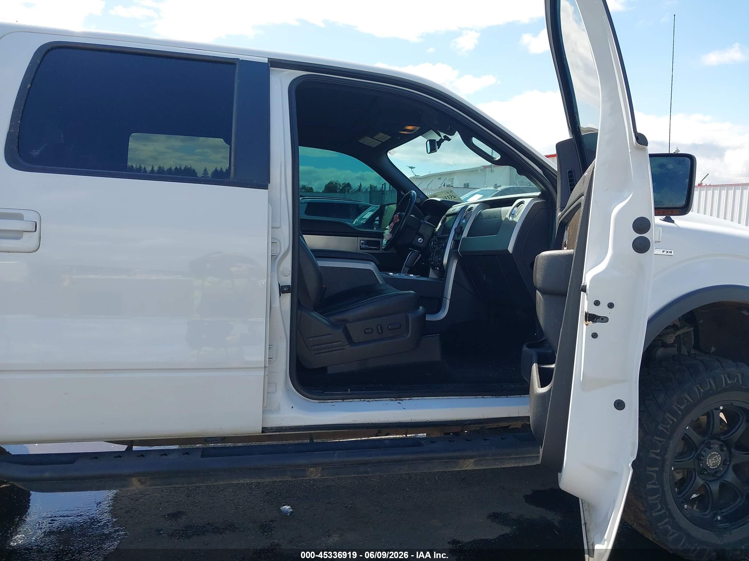 2013 Ford F-150 Fx4 White vin: 1FTFW1ET4DKF26546