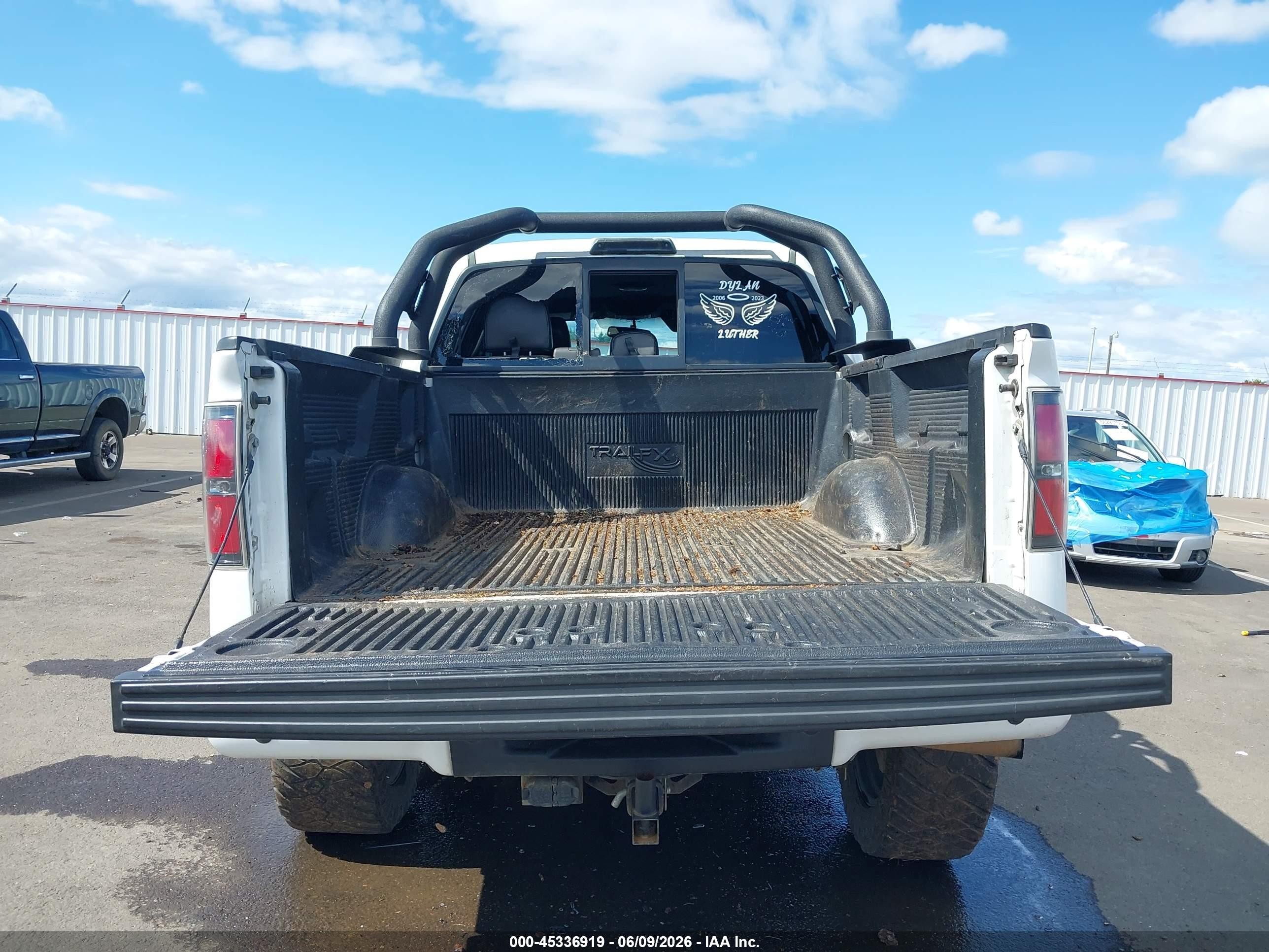 2013 Ford F-150 Fx4 White vin: 1FTFW1ET4DKF26546