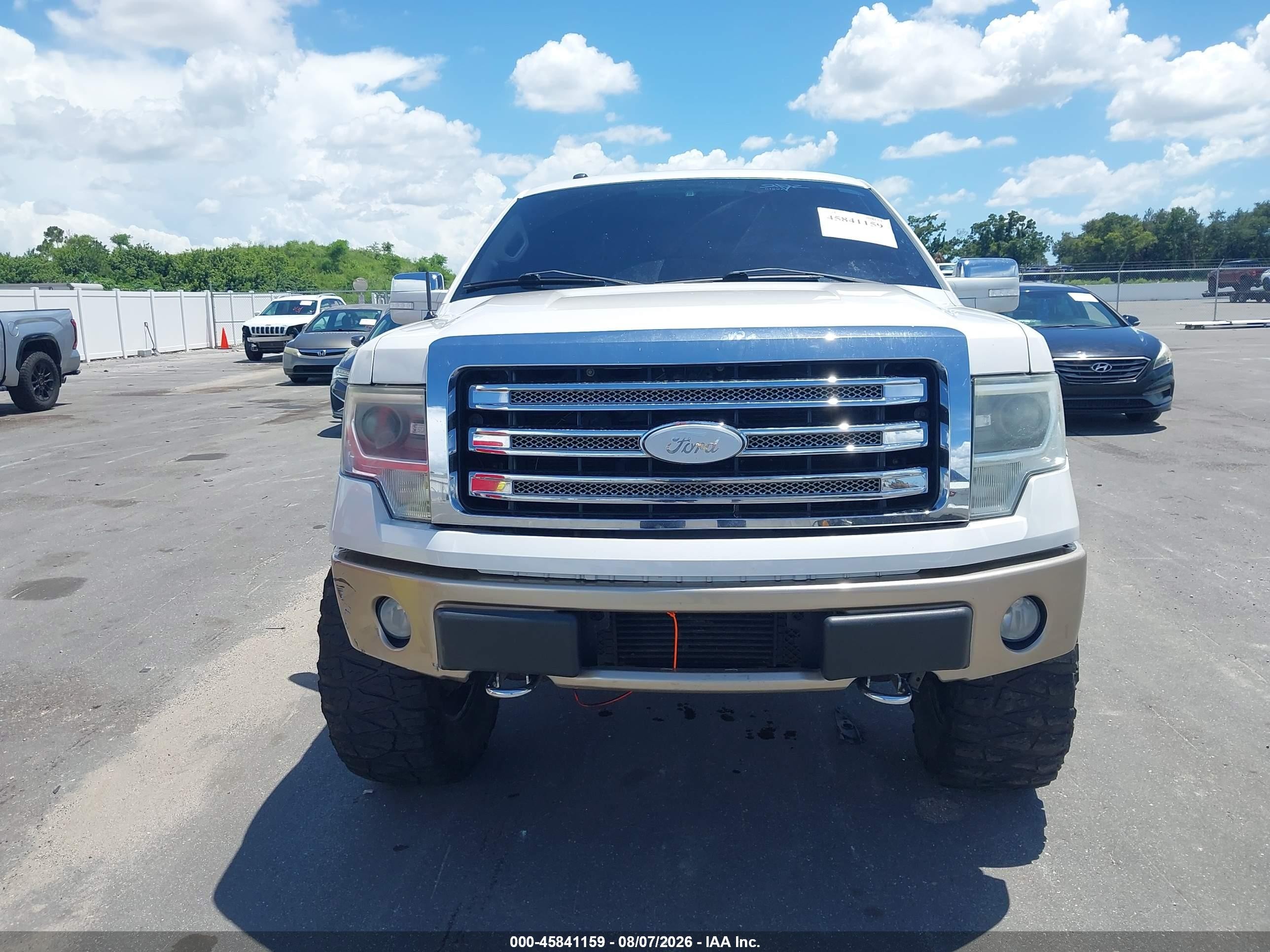 2014 Ford F-150 Lariat White vin: 1FTFW1ET4EFB07445