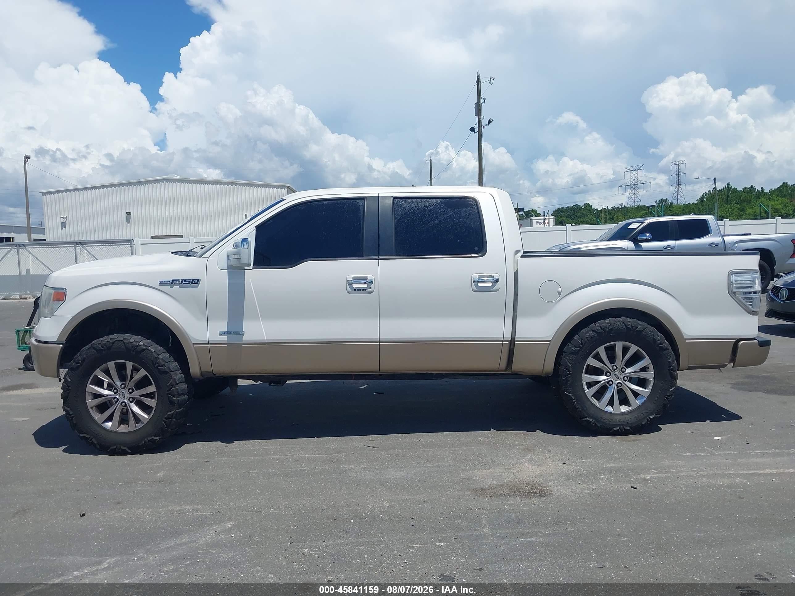 2014 Ford F-150 Lariat White vin: 1FTFW1ET4EFB07445