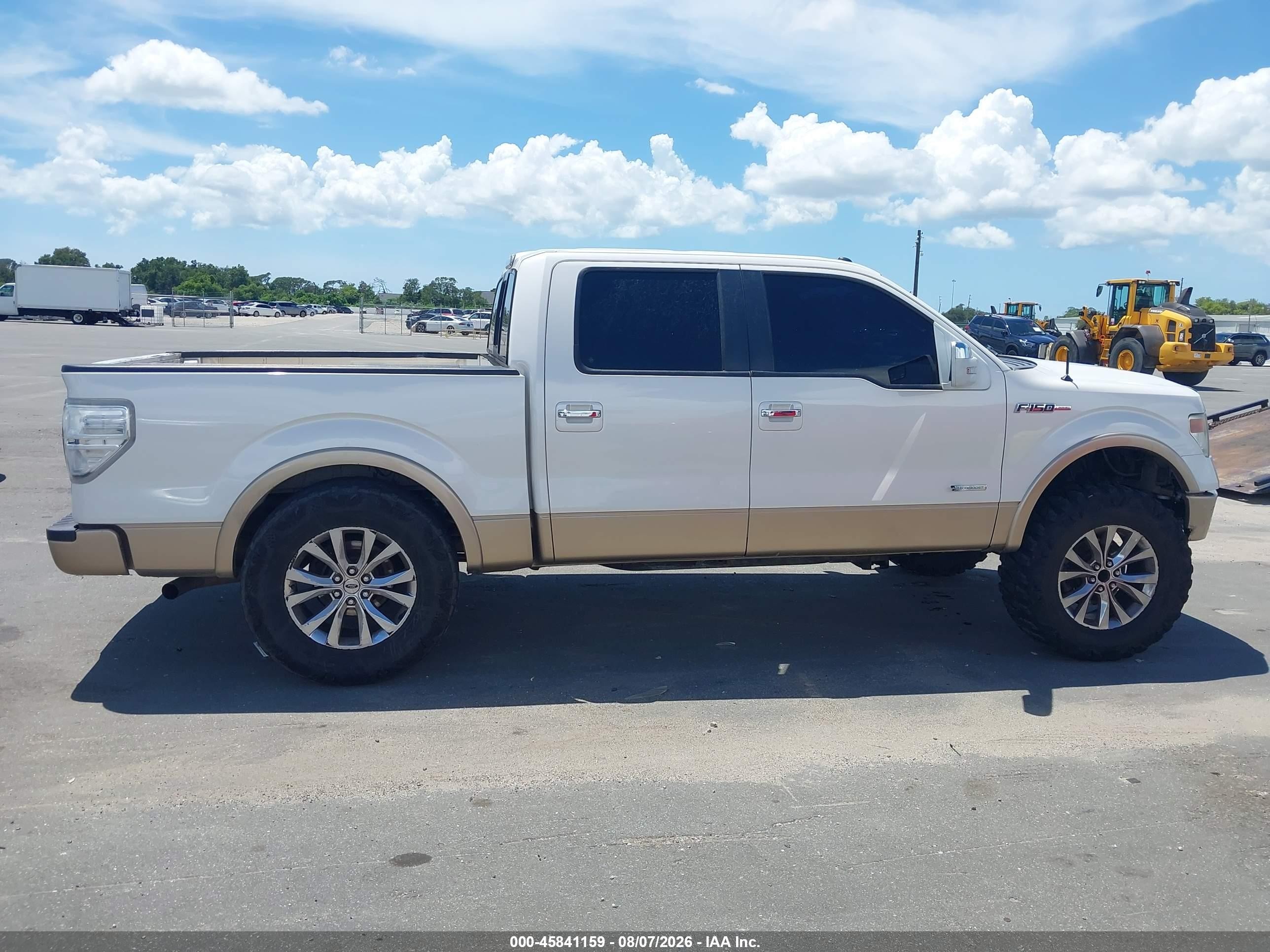 2014 Ford F-150 Lariat White vin: 1FTFW1ET4EFB07445