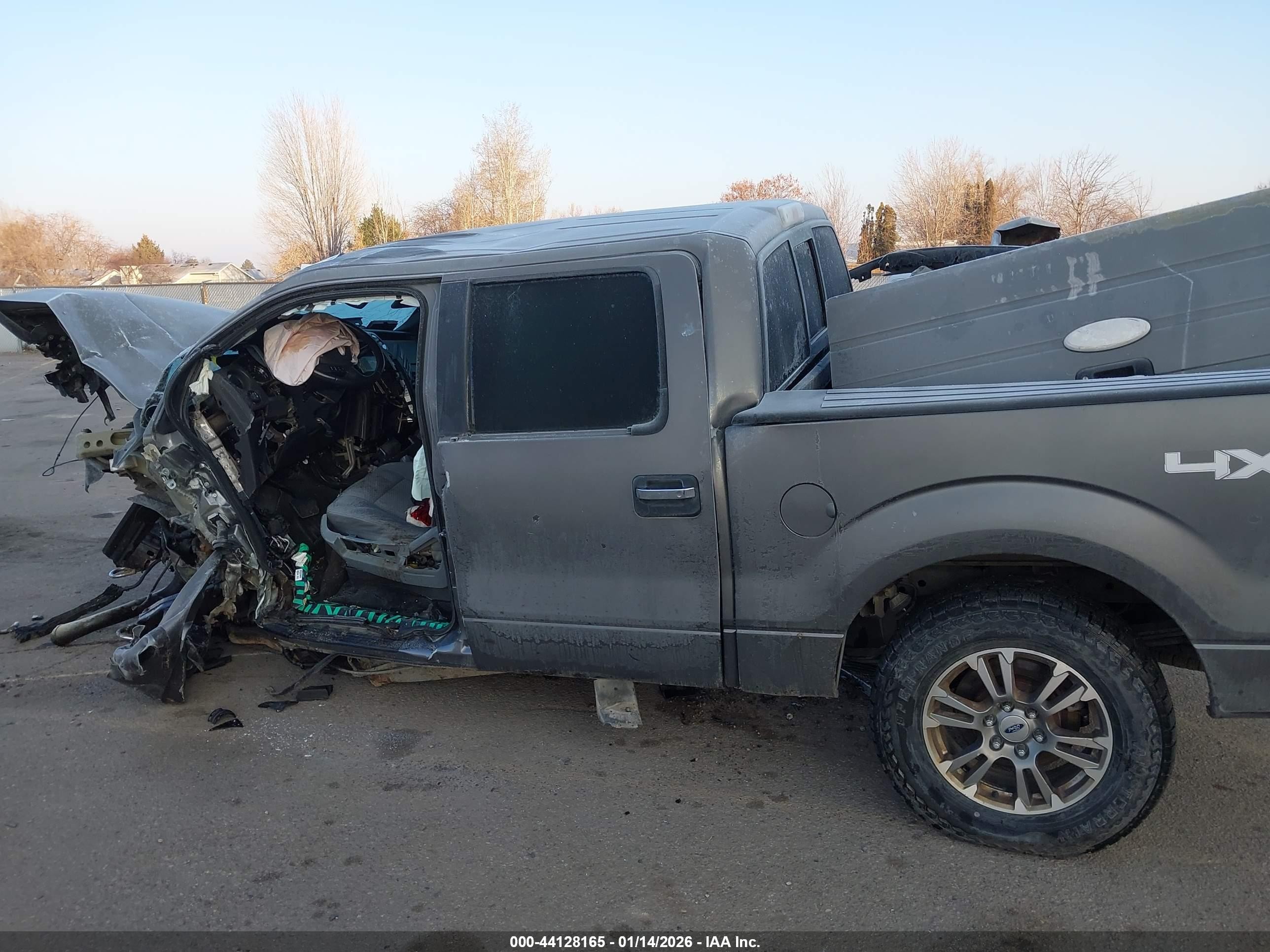 2011 Ford F150 Supercrew Gray vin: 1FTFW1ET5BF195415