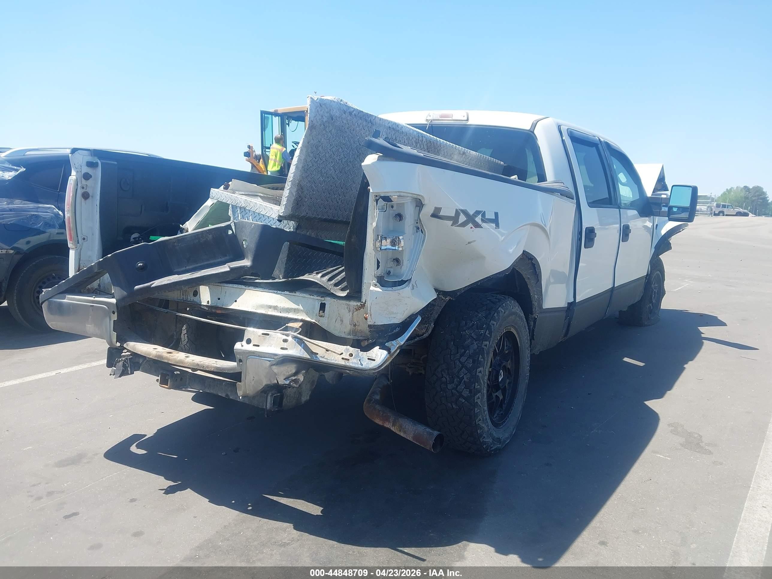 2011 Ford F-150 Xlt White vin: 1FTFW1ET5BFB18000