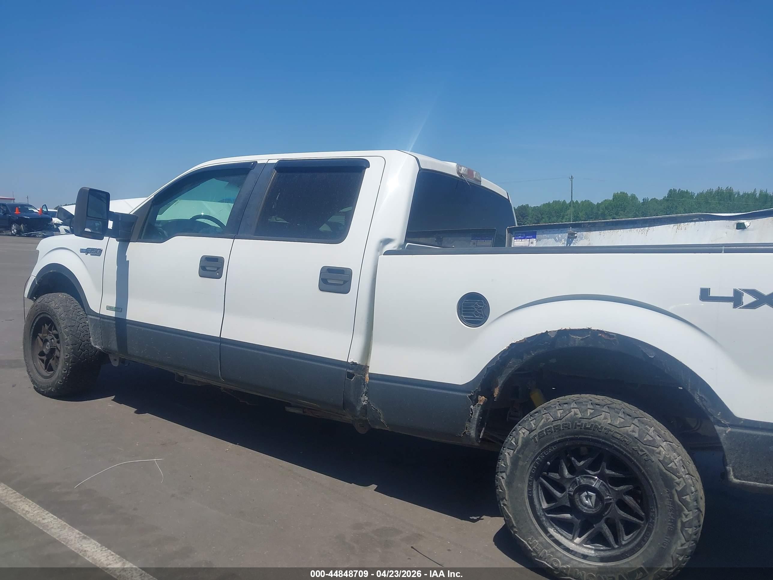 2011 Ford F-150 Xlt White vin: 1FTFW1ET5BFB18000