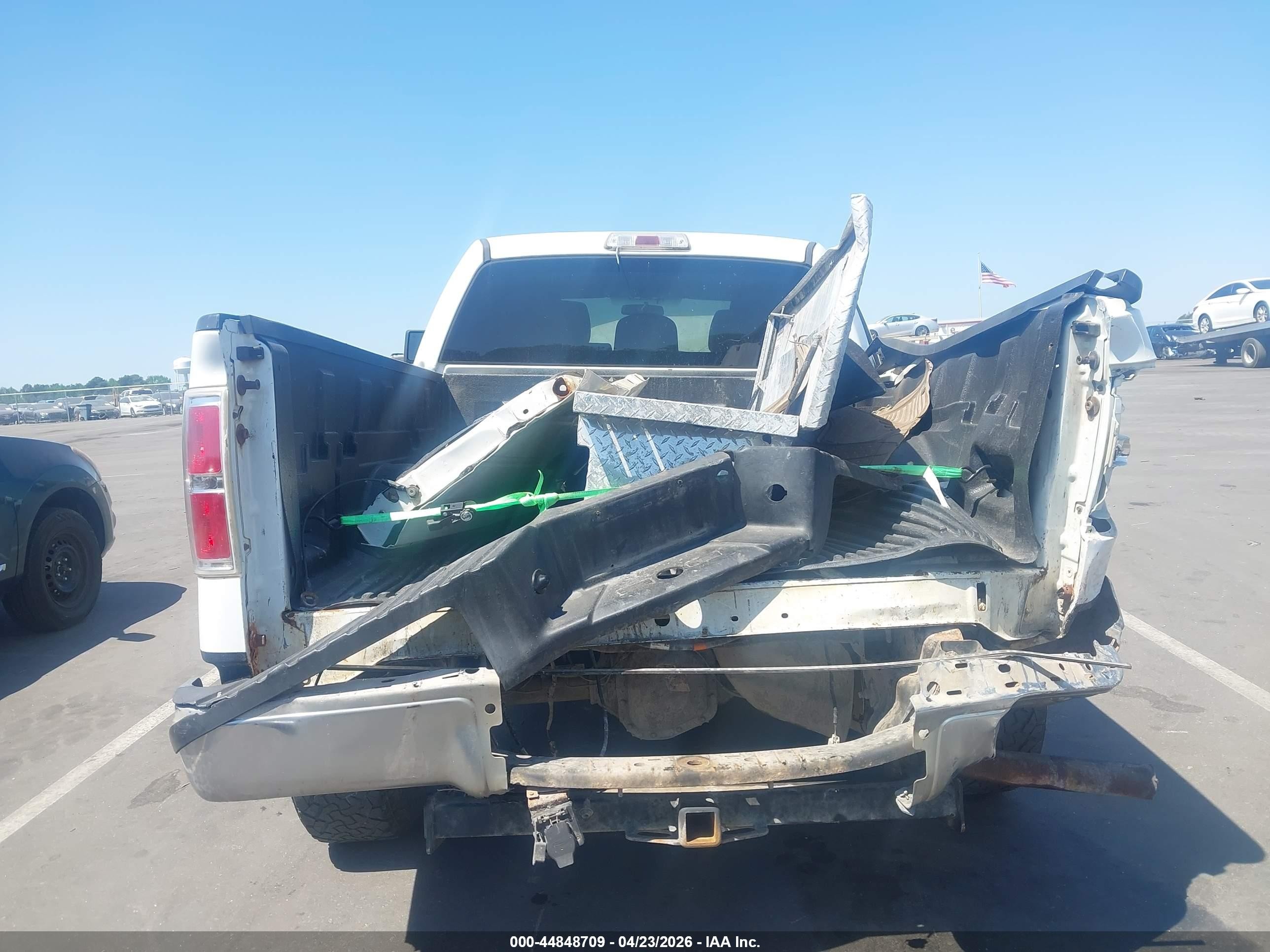 2011 Ford F-150 Xlt White vin: 1FTFW1ET5BFB18000