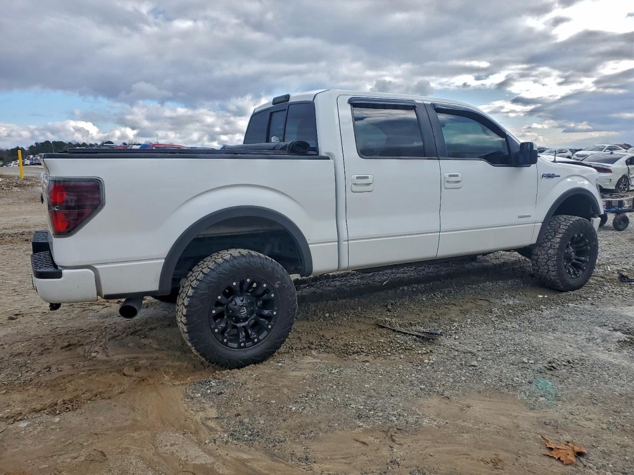 2011 Ford F150 Supercrew White vin: 1FTFW1ET5BFC44616