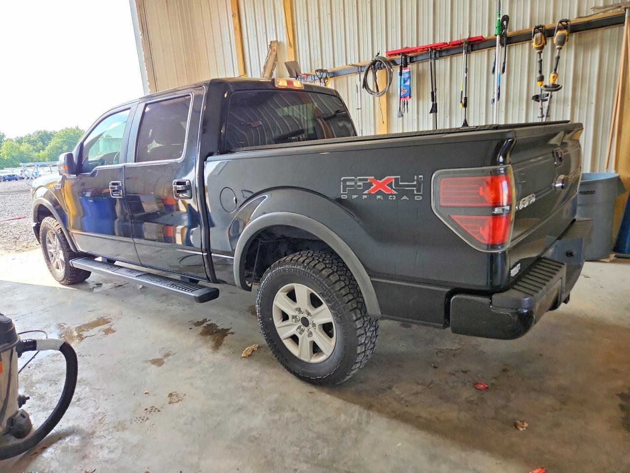 2011 Ford F150 Supercrew Black vin: 1FTFW1ET5BFC79995