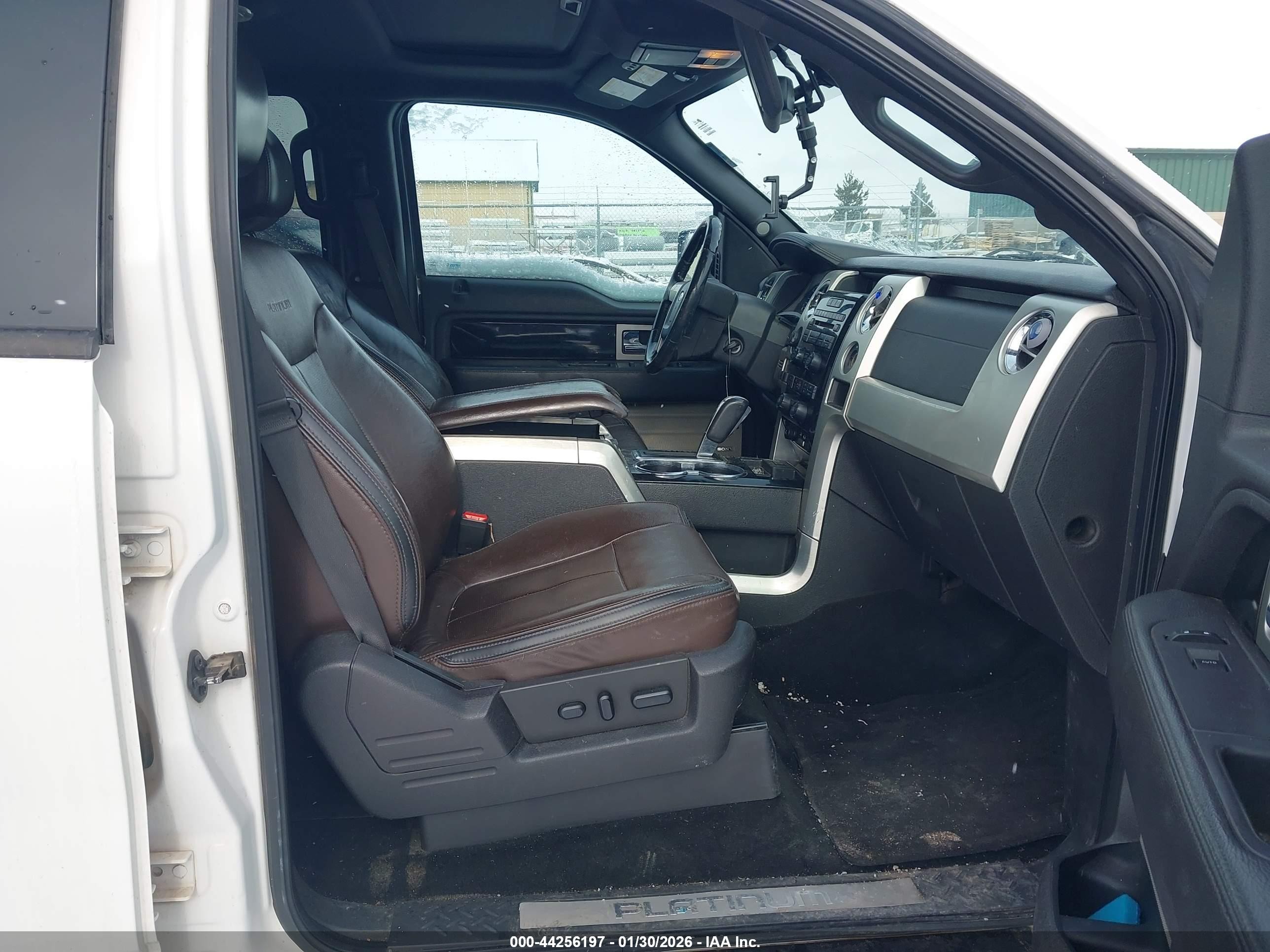 2011 Ford F-150 Platinum White vin: 1FTFW1ET5BFC92567