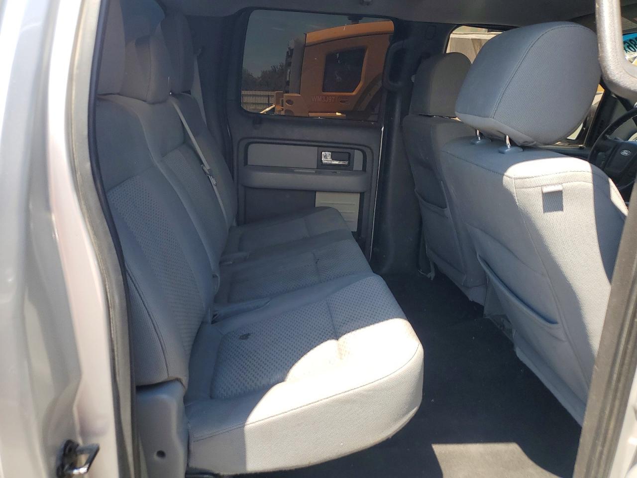 2012 Ford F150 Supercrew Silver vin: 1FTFW1ET5CFA20490
