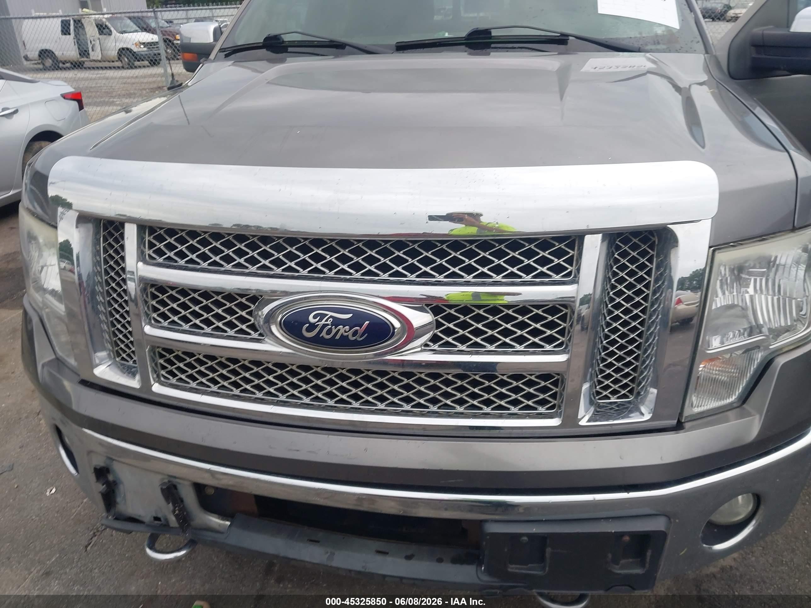 2012 Ford F-150 Lariat Gray vin: 1FTFW1ET5CFB09895