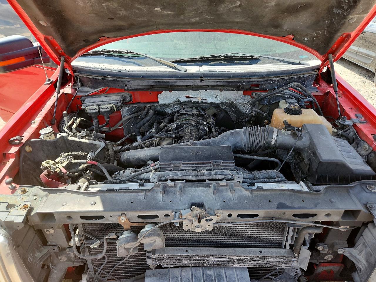 2012 Ford F150 Supercrew Red vin: 1FTFW1ET5CFC55021