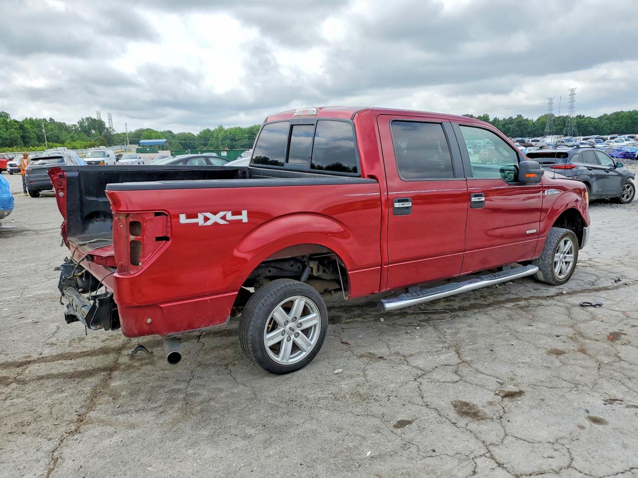 2013 Ford F150 Supercrew Red vin: 1FTFW1ET5DFA10947