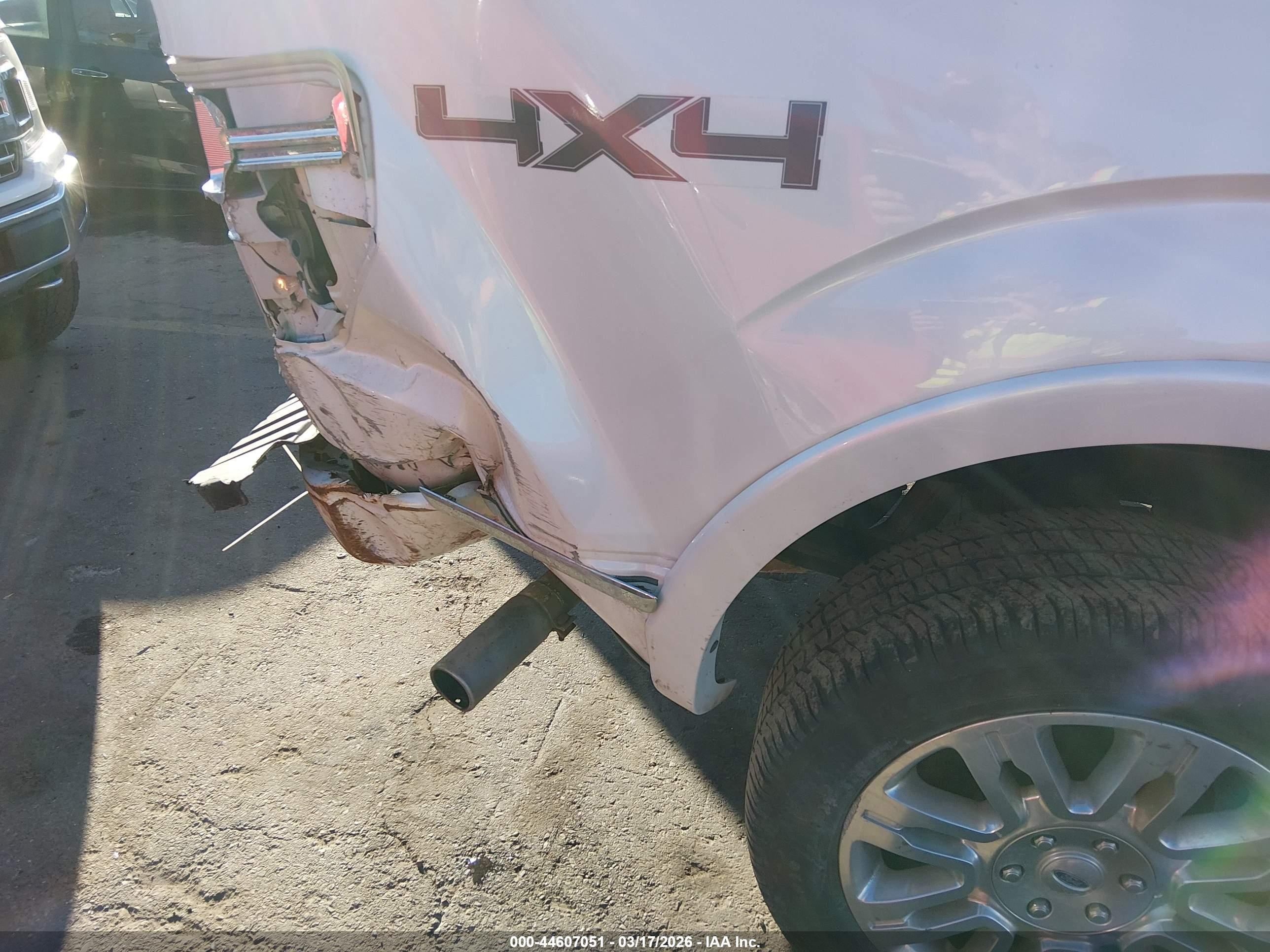2013 Ford F-150 Platinum White vin: 1FTFW1ET5DFA86040