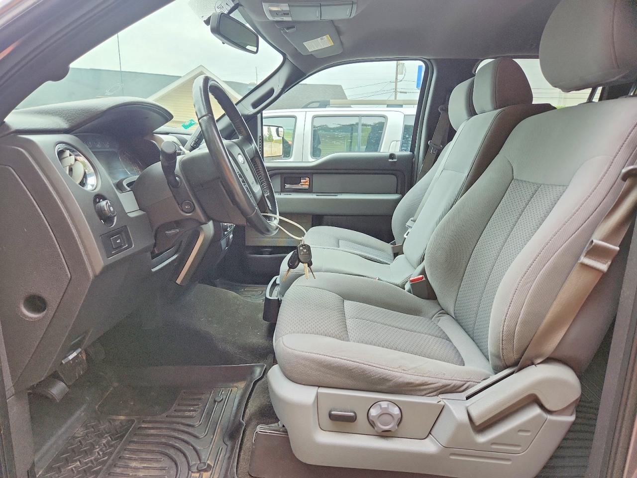2013 Ford F150 Supercrew Gray vin: 1FTFW1ET5DFD78903