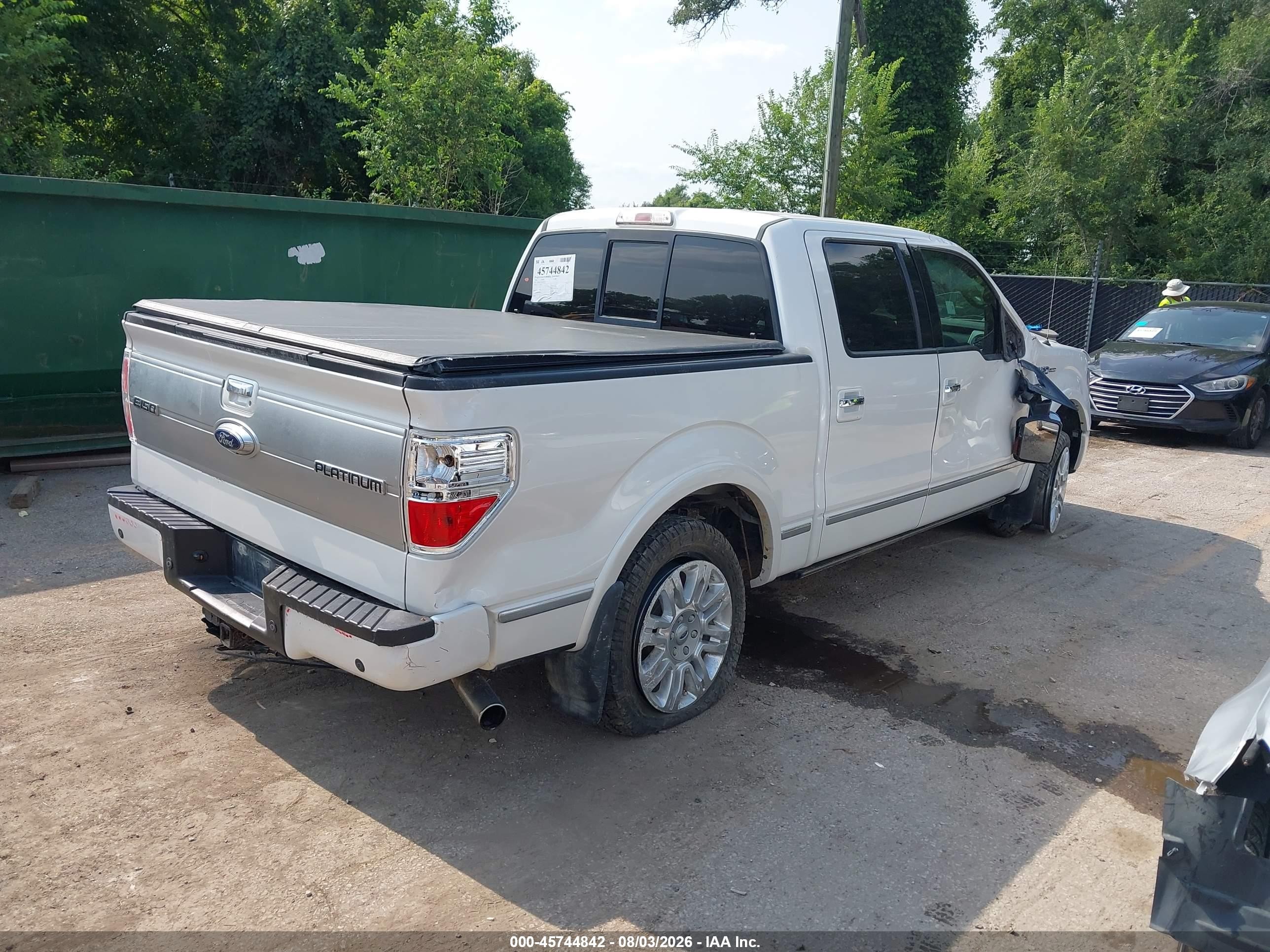 2014 Ford F-150 Platinum White vin: 1FTFW1ET5EFB60736