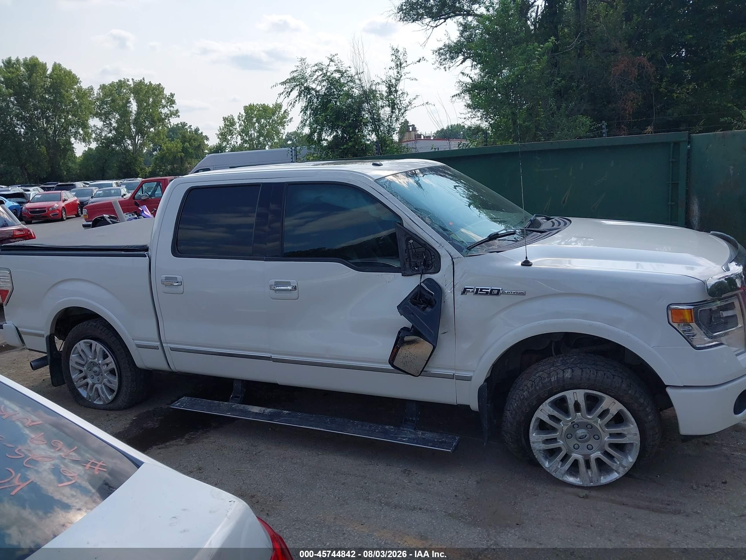 2014 Ford F-150 Platinum White vin: 1FTFW1ET5EFB60736