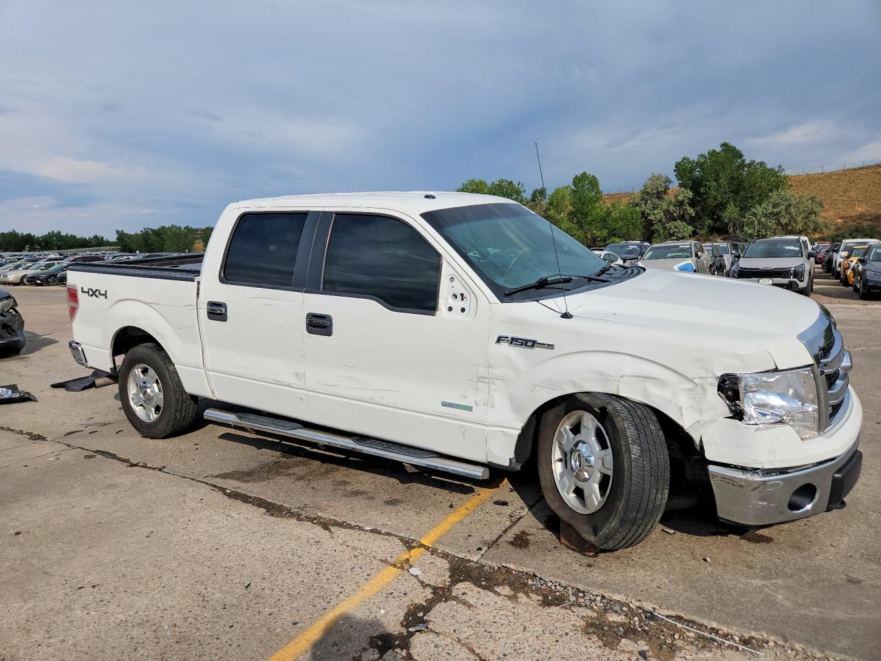 2014 Ford F150 Supercrew White vin: 1FTFW1ET5EFC02130