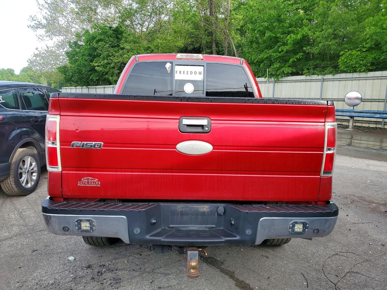 2011 Ford F150 Supercrew Burgundy vin: 1FTFW1ET6BFC69010