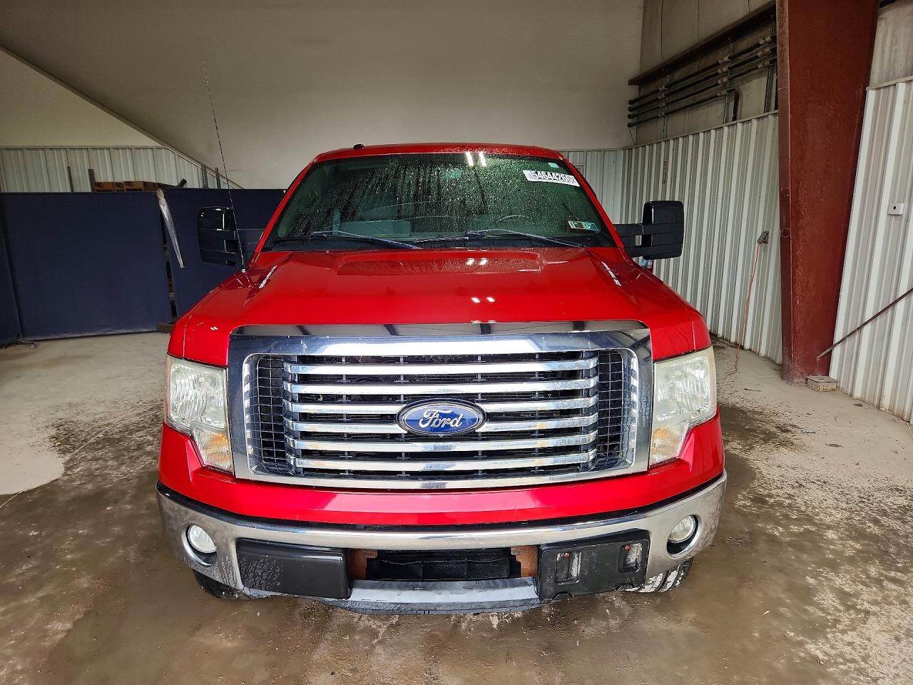 2011 Ford F150 Supercrew Burgundy vin: 1FTFW1ET6BFC69010