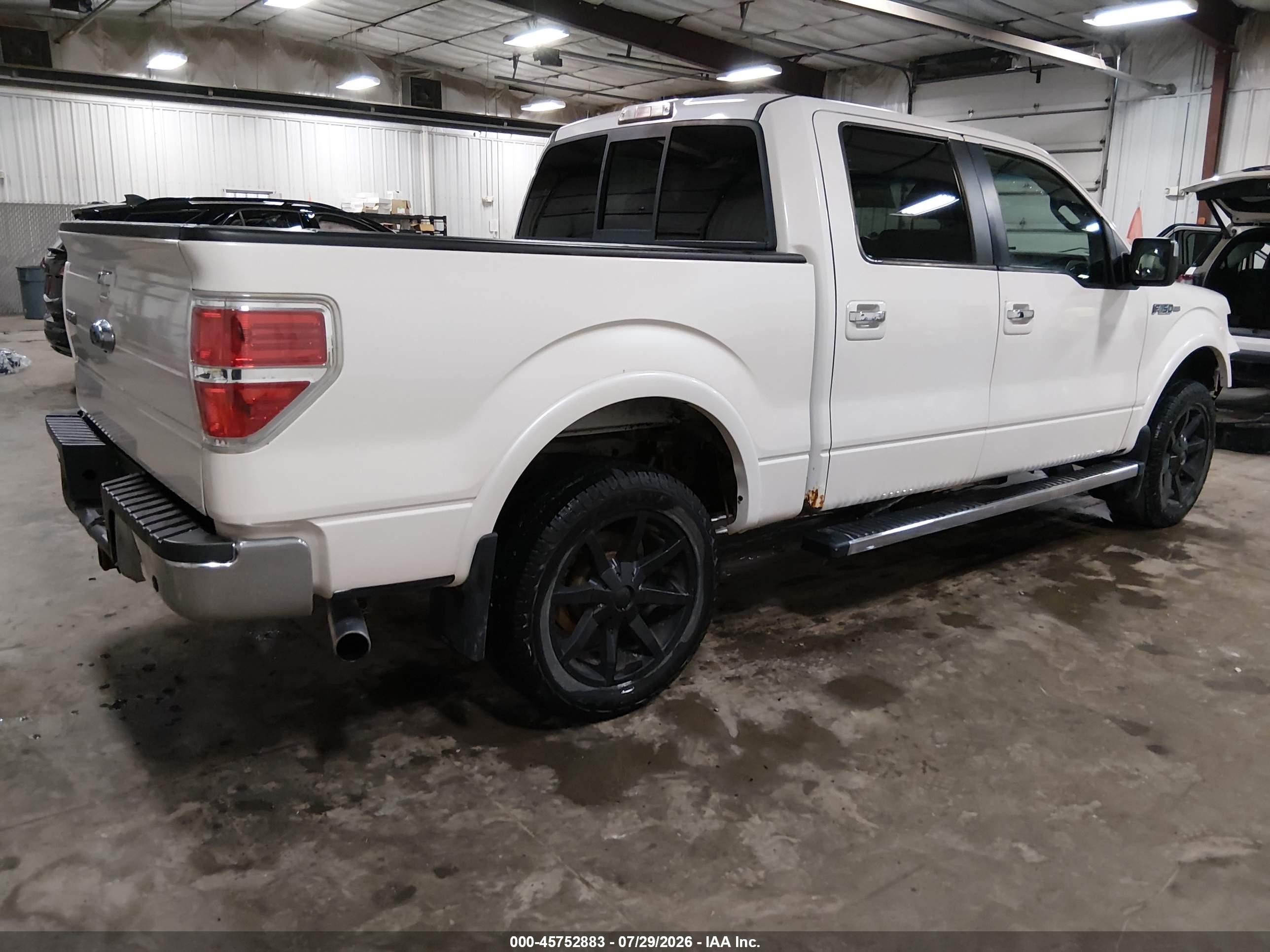 2011 Ford F-150 Lariat White vin: 1FTFW1ET6BFD12275