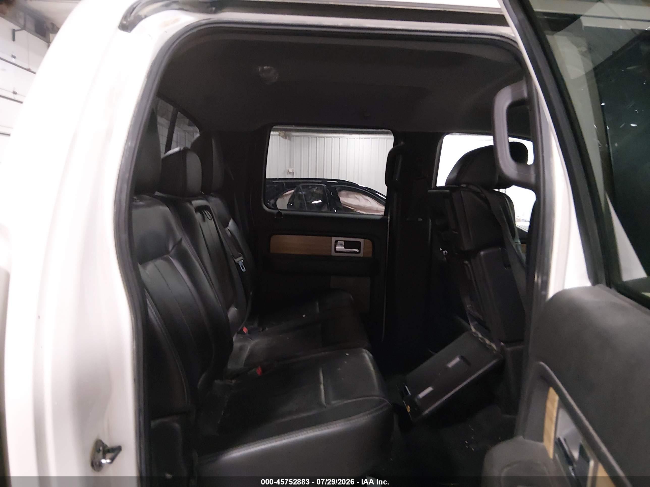 2011 Ford F-150 Lariat White vin: 1FTFW1ET6BFD12275