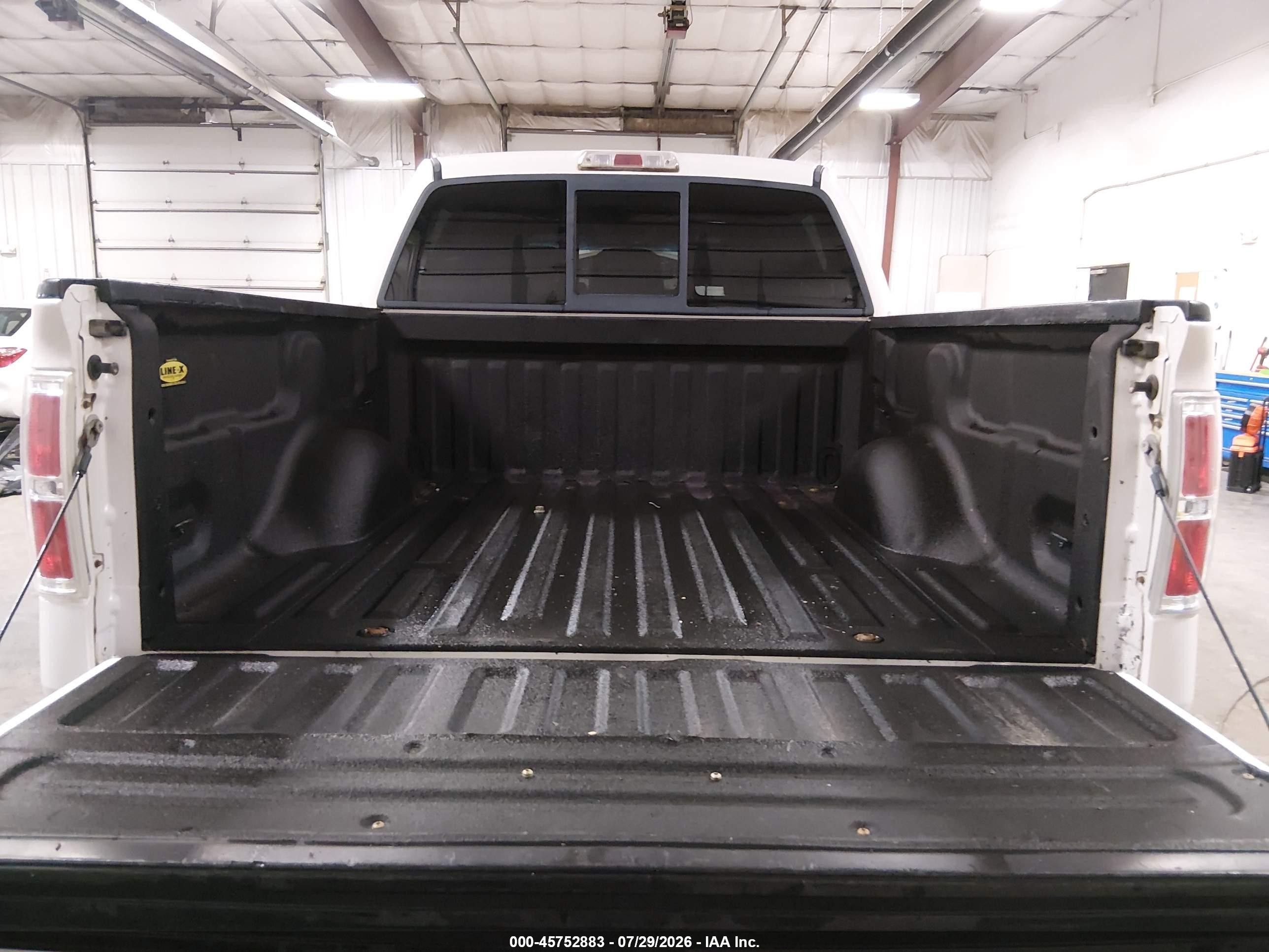 2011 Ford F-150 Lariat White vin: 1FTFW1ET6BFD12275