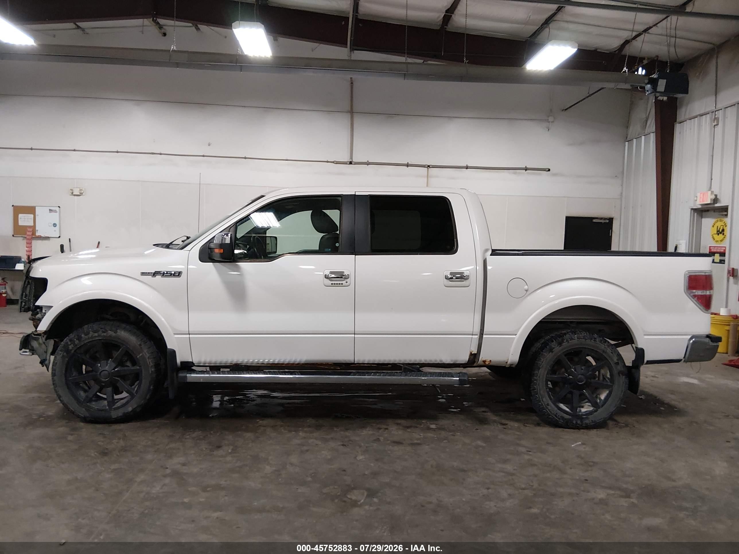 2011 Ford F-150 Lariat White vin: 1FTFW1ET6BFD12275