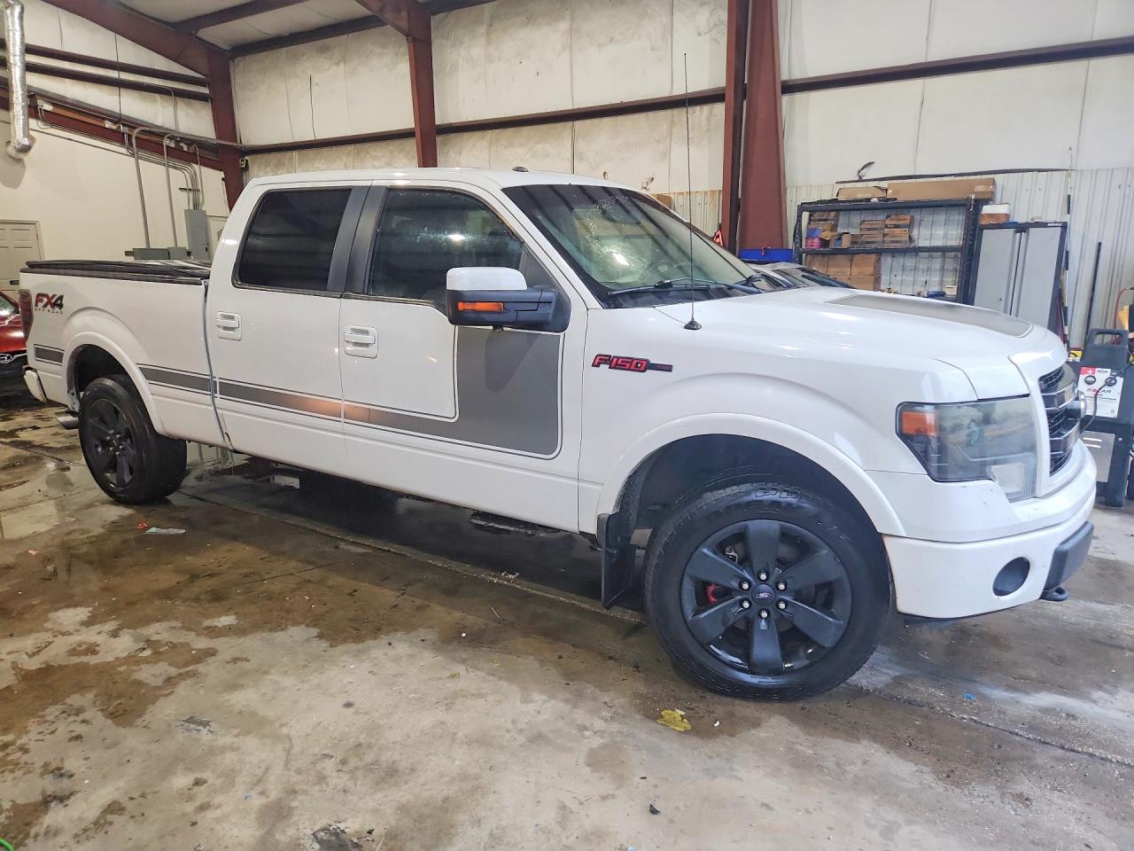 2013 Ford F150 Supercrew White vin: 1FTFW1ET6DFA40720