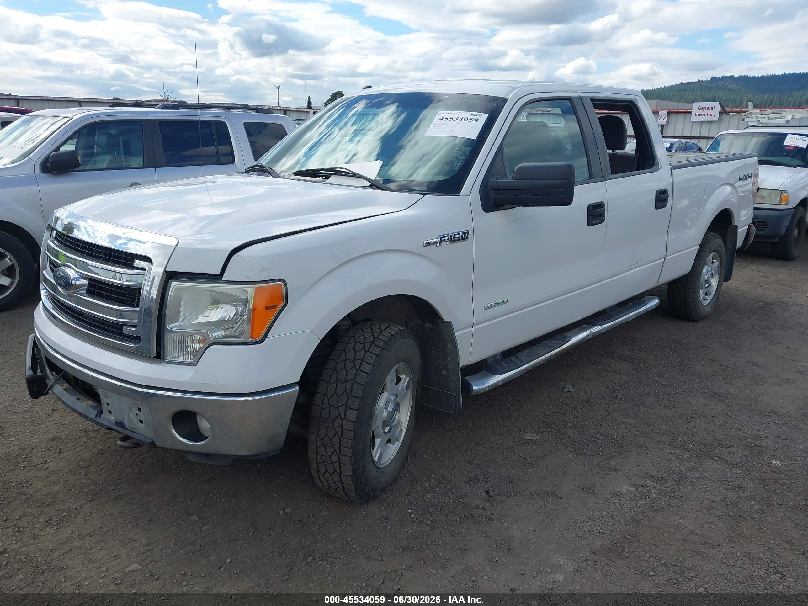 2013 Ford F-150   White vin: 1FTFW1ET6DFA62636