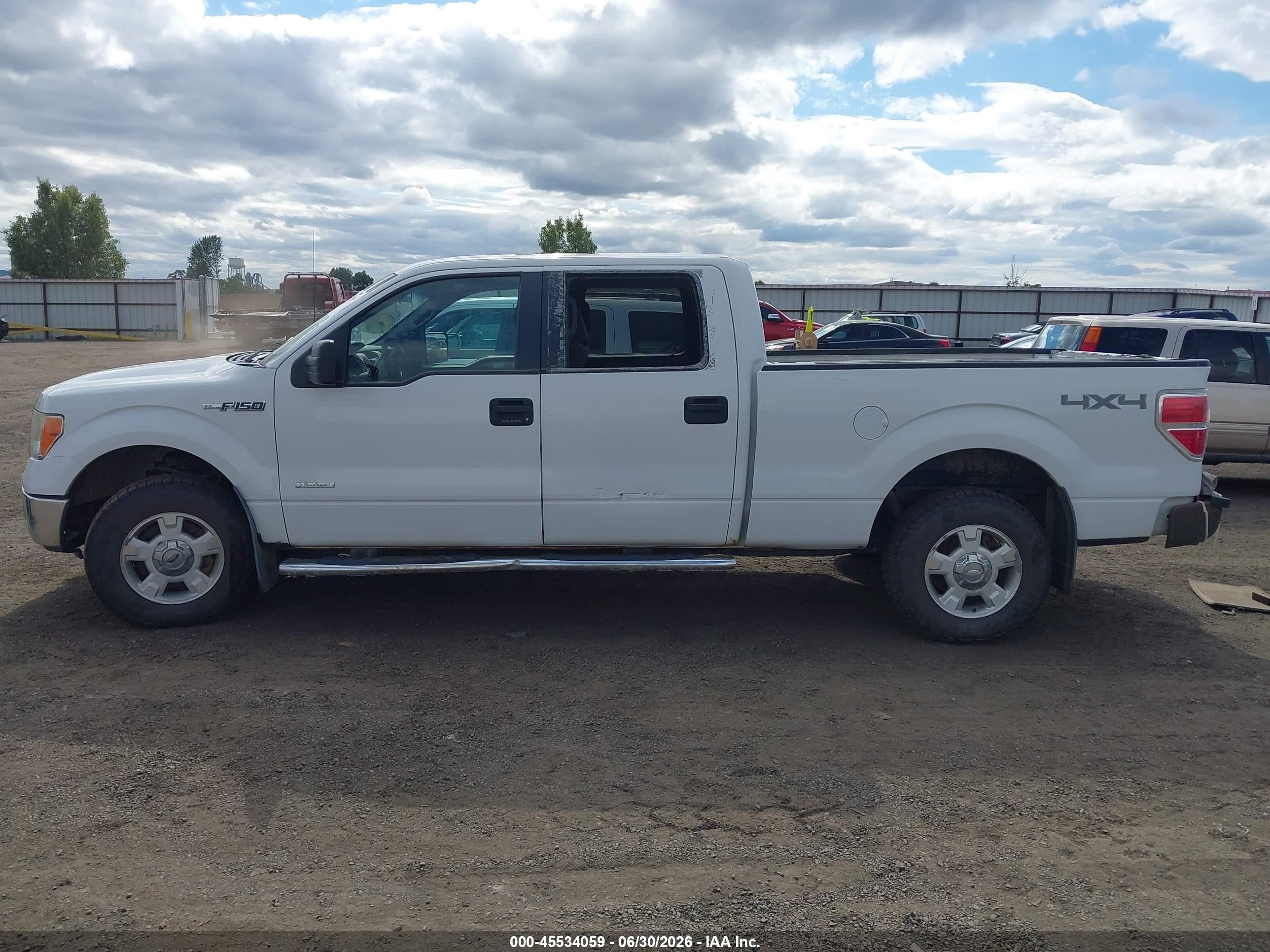 2013 Ford F-150   White vin: 1FTFW1ET6DFA62636