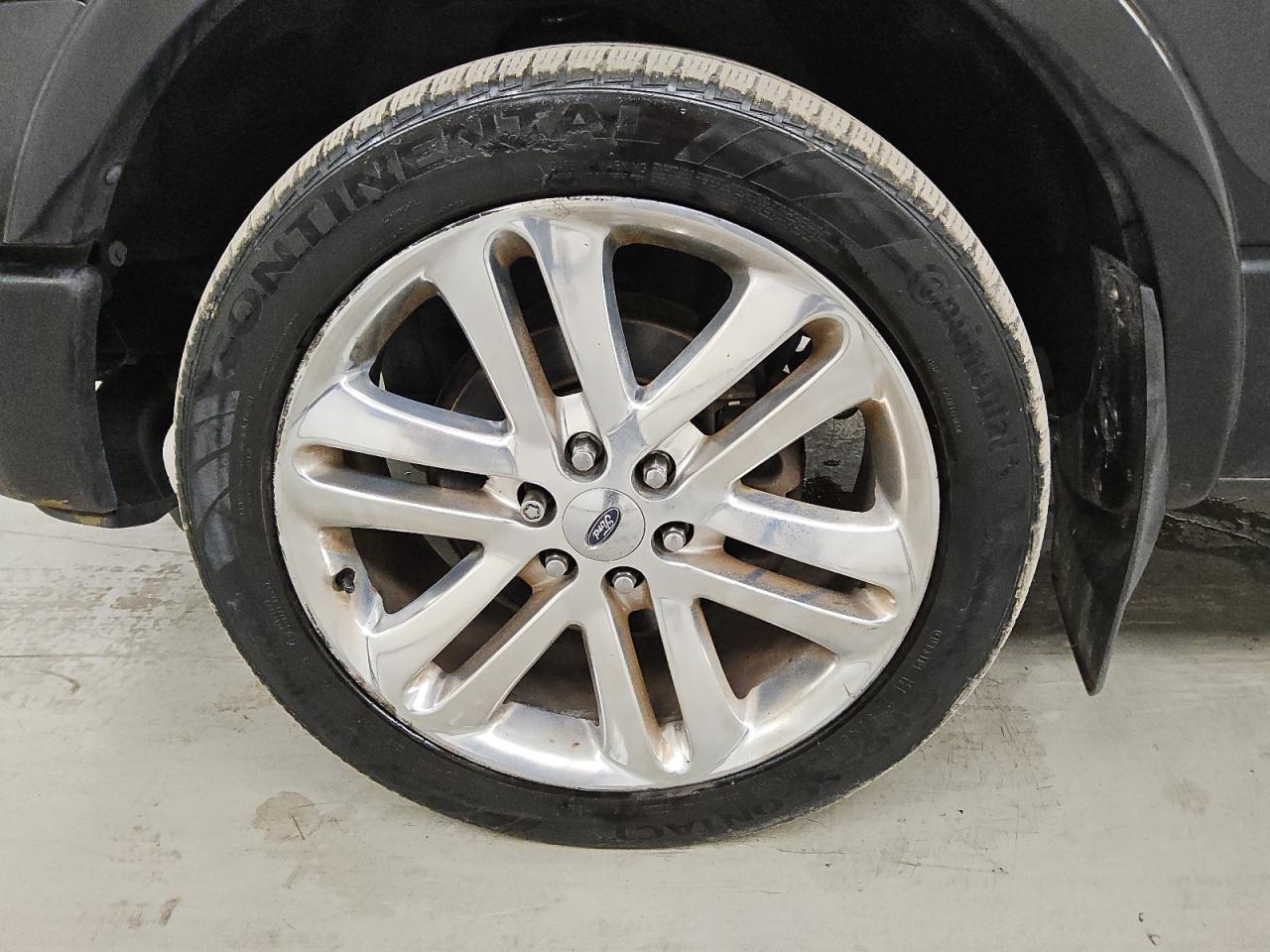 2013 Ford F150 Supercrew Black vin: 1FTFW1ET6DFB40445 Damage: Left Front Wheel, Curb Rash, 4 To 5 Inches