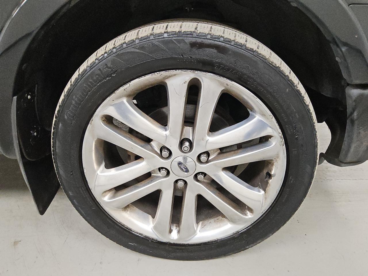 2013 Ford F150 Supercrew Black vin: 1FTFW1ET6DFB40445 Damage: Right Front Wheel, Curb Rash, 4 To 5 Inches