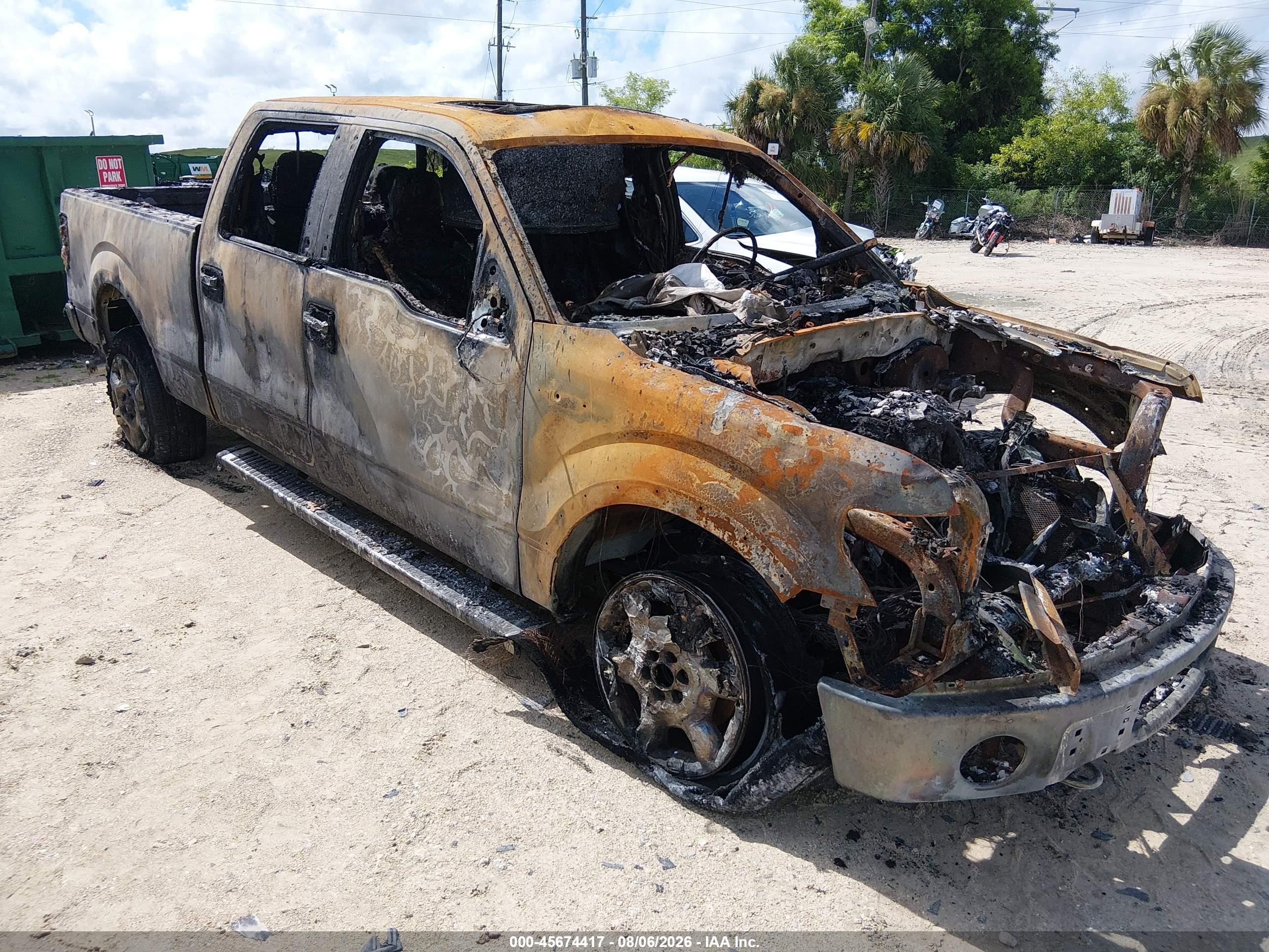 2013 Ford F-150 Lariat White vin: 1FTFW1ET6DFC32638