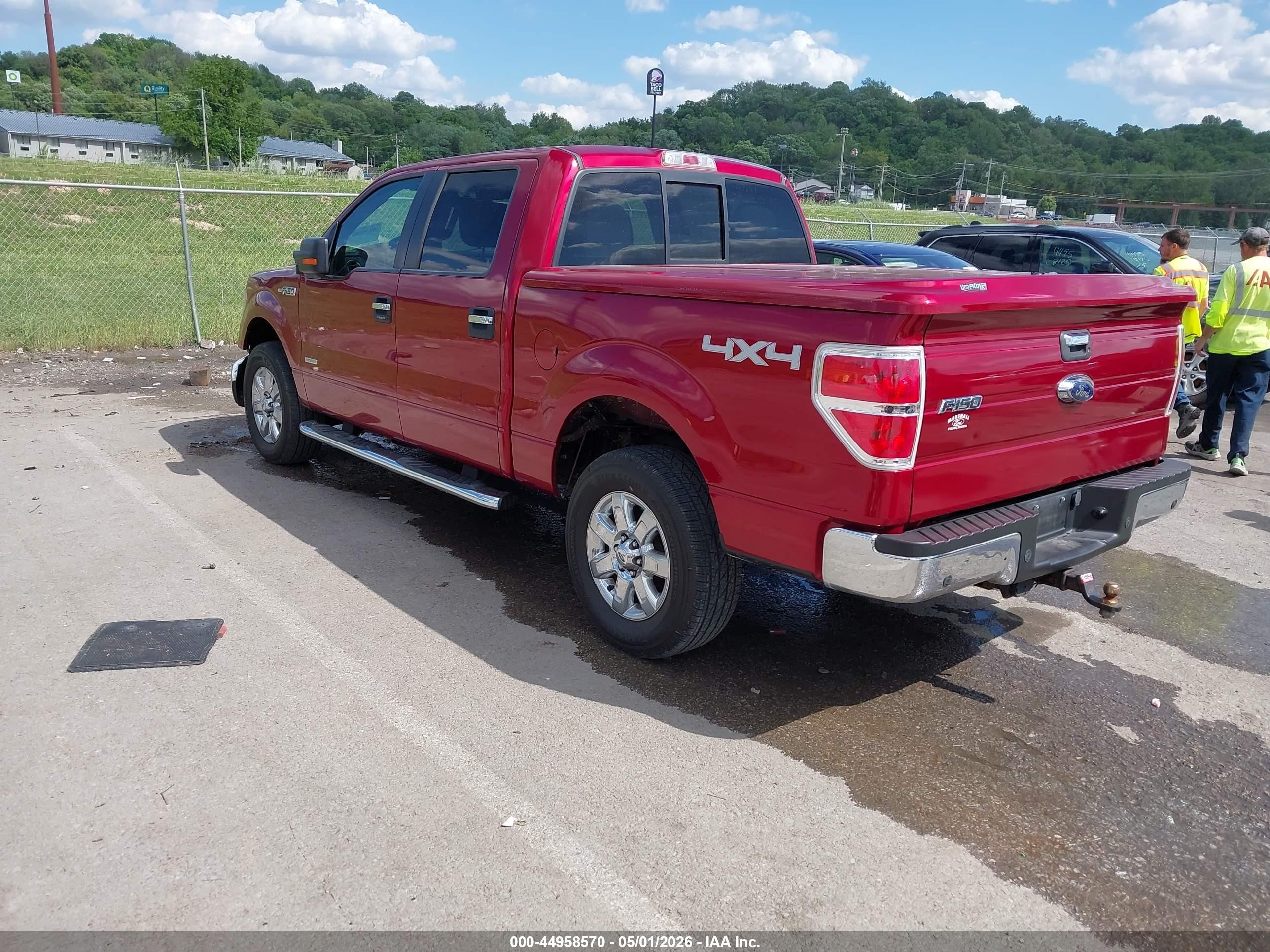 2013 Ford F-150 Xlt Red vin: 1FTFW1ET6DFD03420