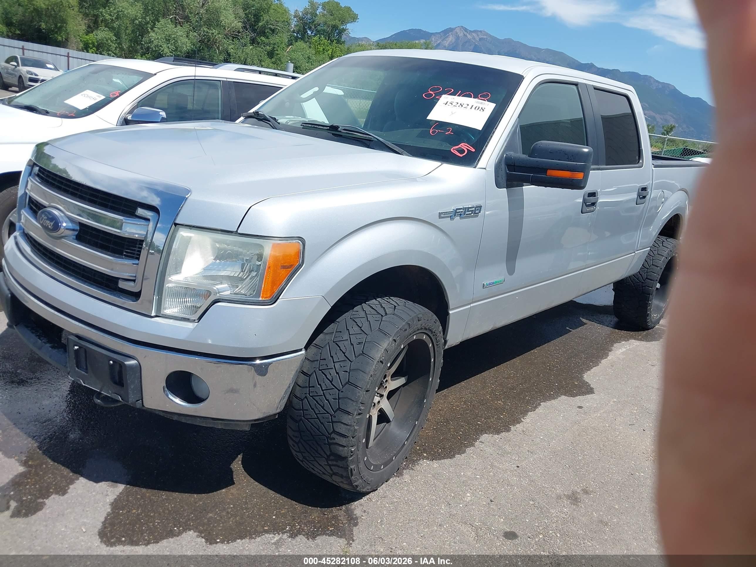 2013 Ford F-150 Xlt Silver vin: 1FTFW1ET6DKF27133