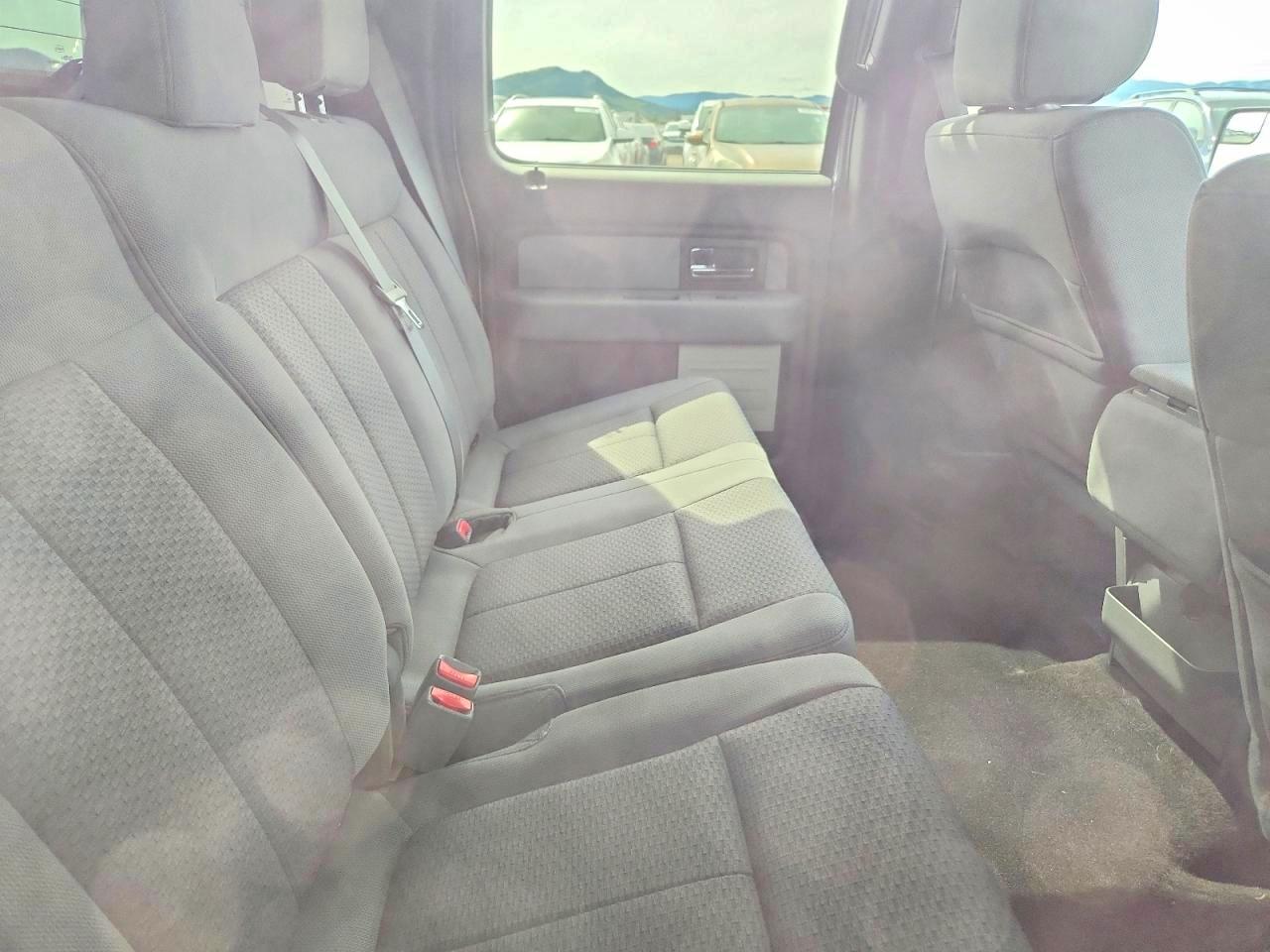 2013 Ford F150 Supercrew Silver vin: 1FTFW1ET6DKF73111