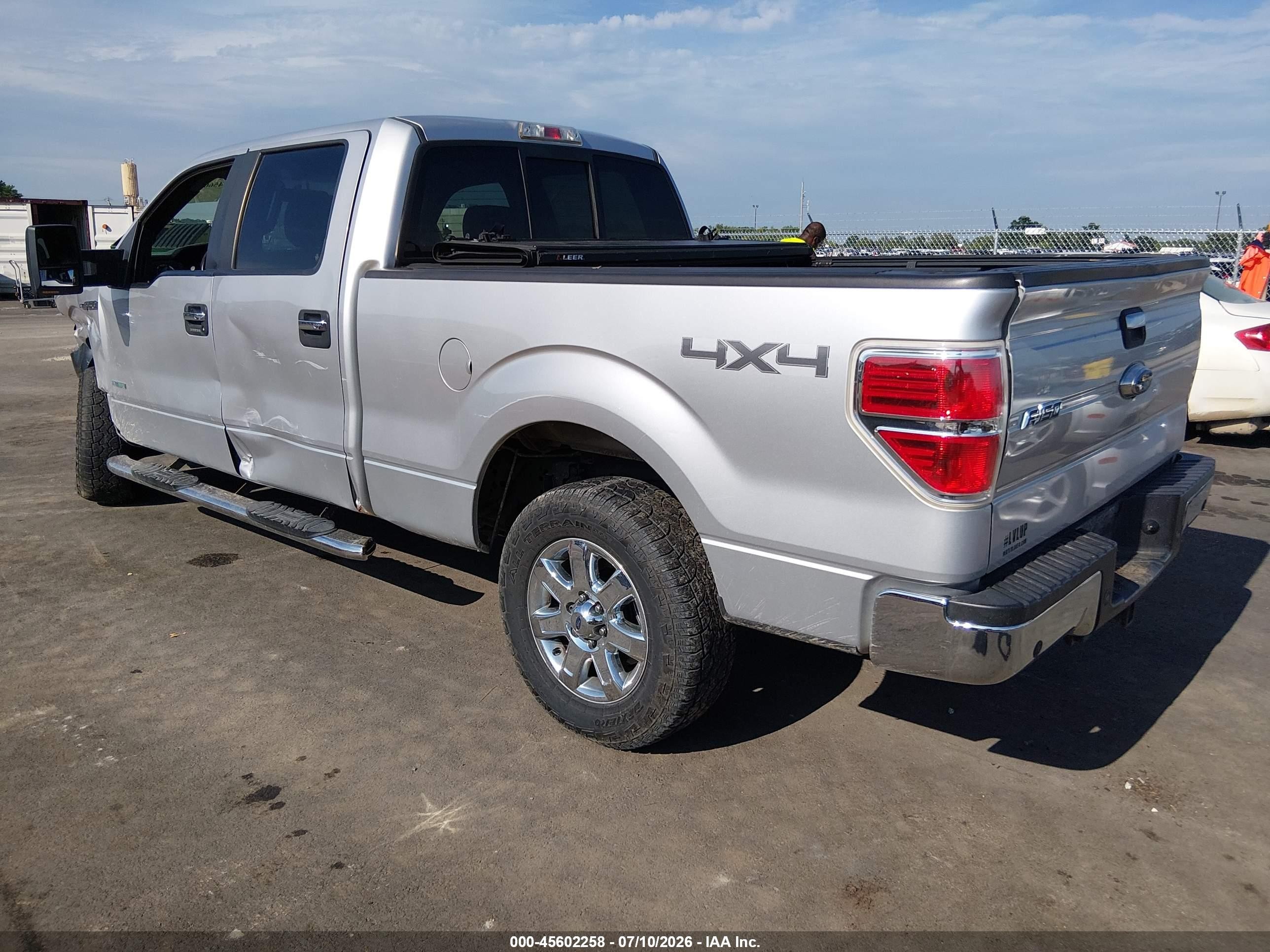 2014 Ford F-150 Xlt Silver vin: 1FTFW1ET6EFA10036