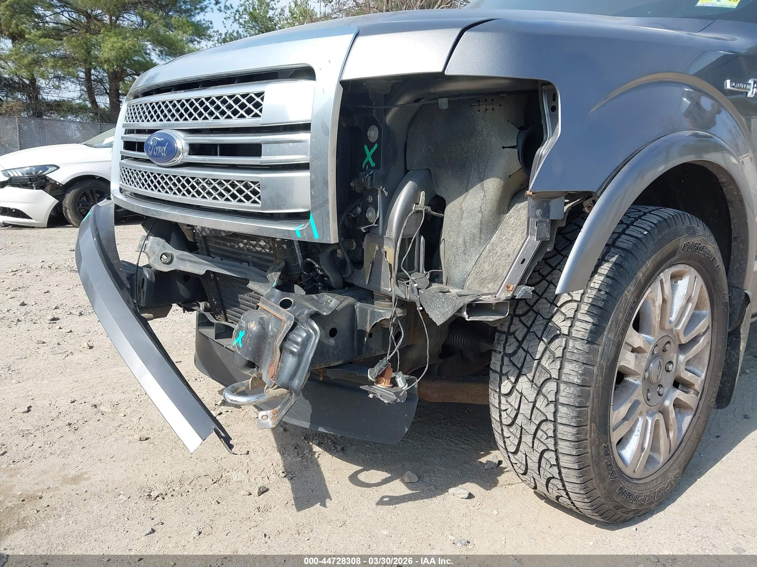 2014 Ford F-150 Platinum Gray vin: 1FTFW1ET6EFA49404