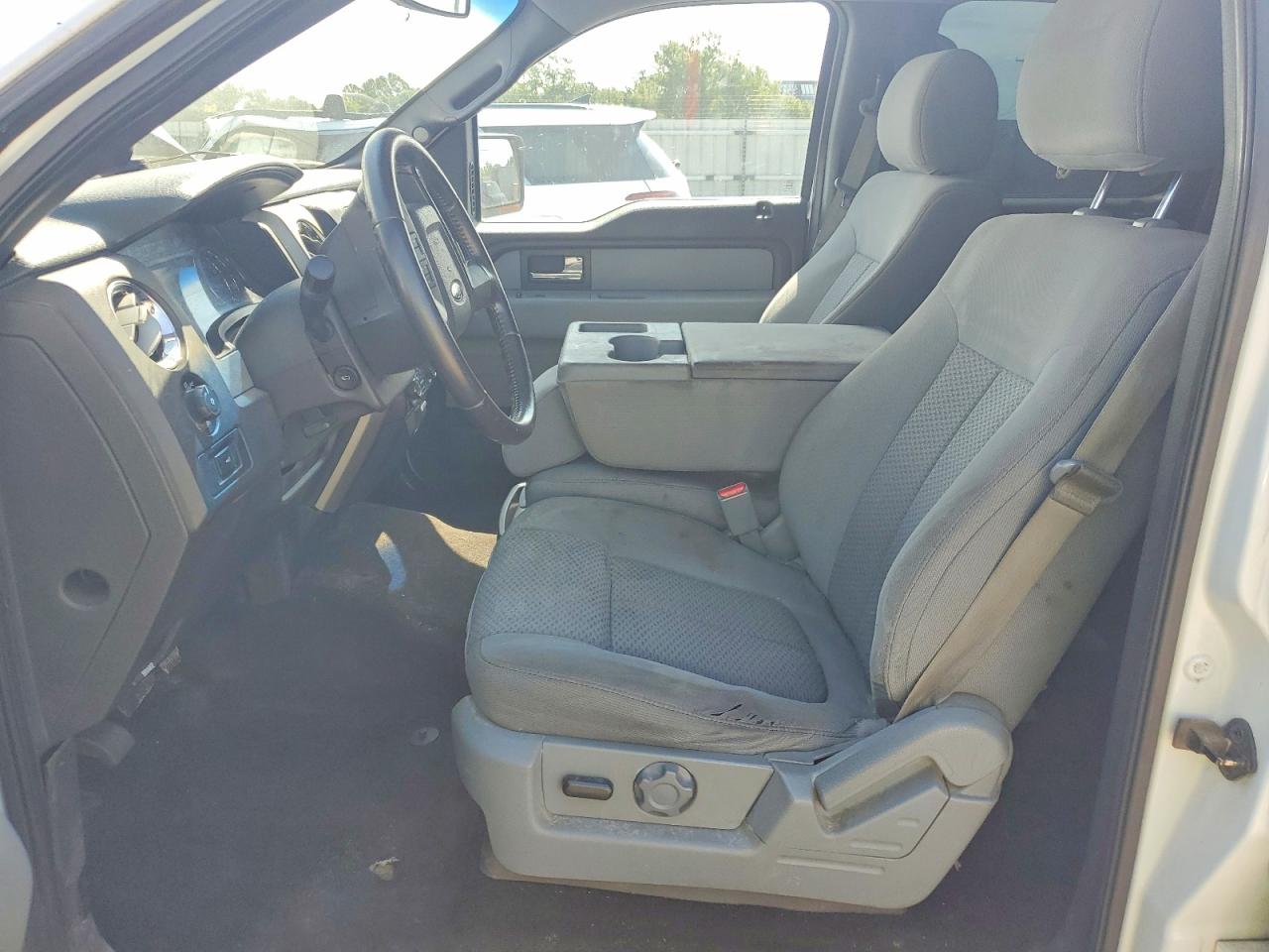 2014 Ford F150 Supercrew White vin: 1FTFW1ET6EFB32640
