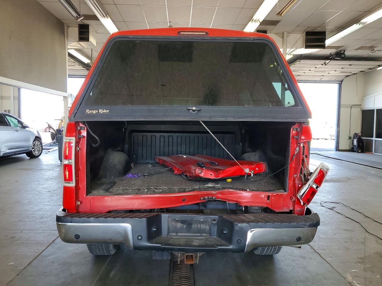 2014 Ford F150 Supercrew Red vin: 1FTFW1ET6EFC35055