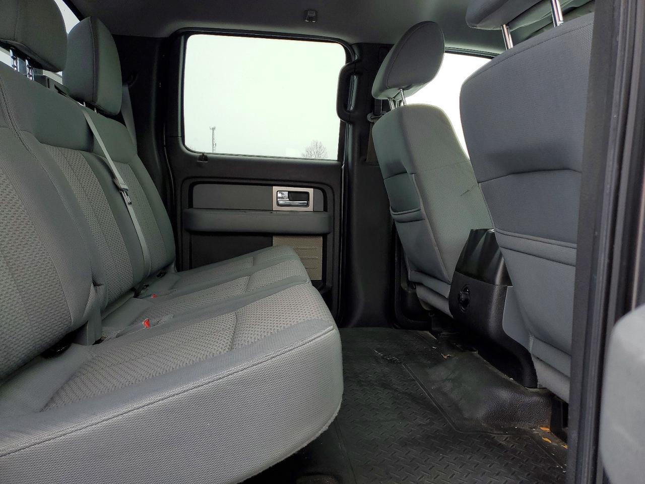 2011 Ford F150 Supercrew Gray vin: 1FTFW1ET7BFC42169