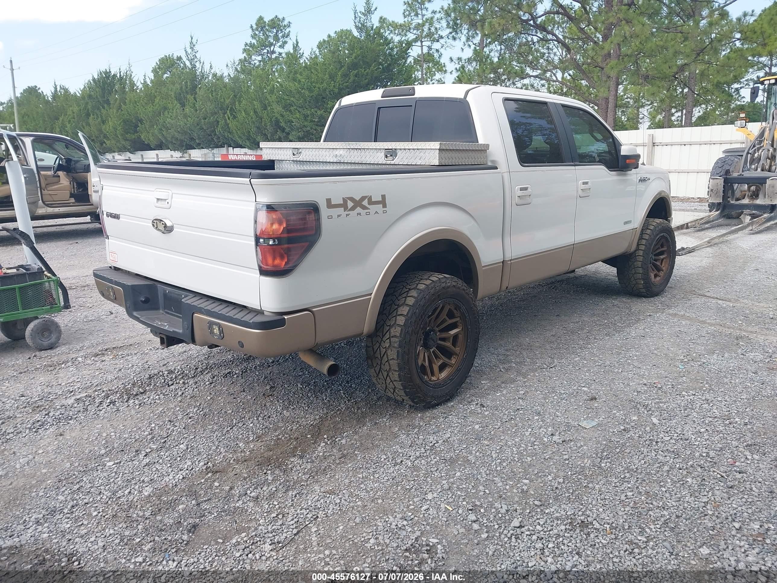 2011 Ford F-150 Lariat White vin: 1FTFW1ET7BFC85250