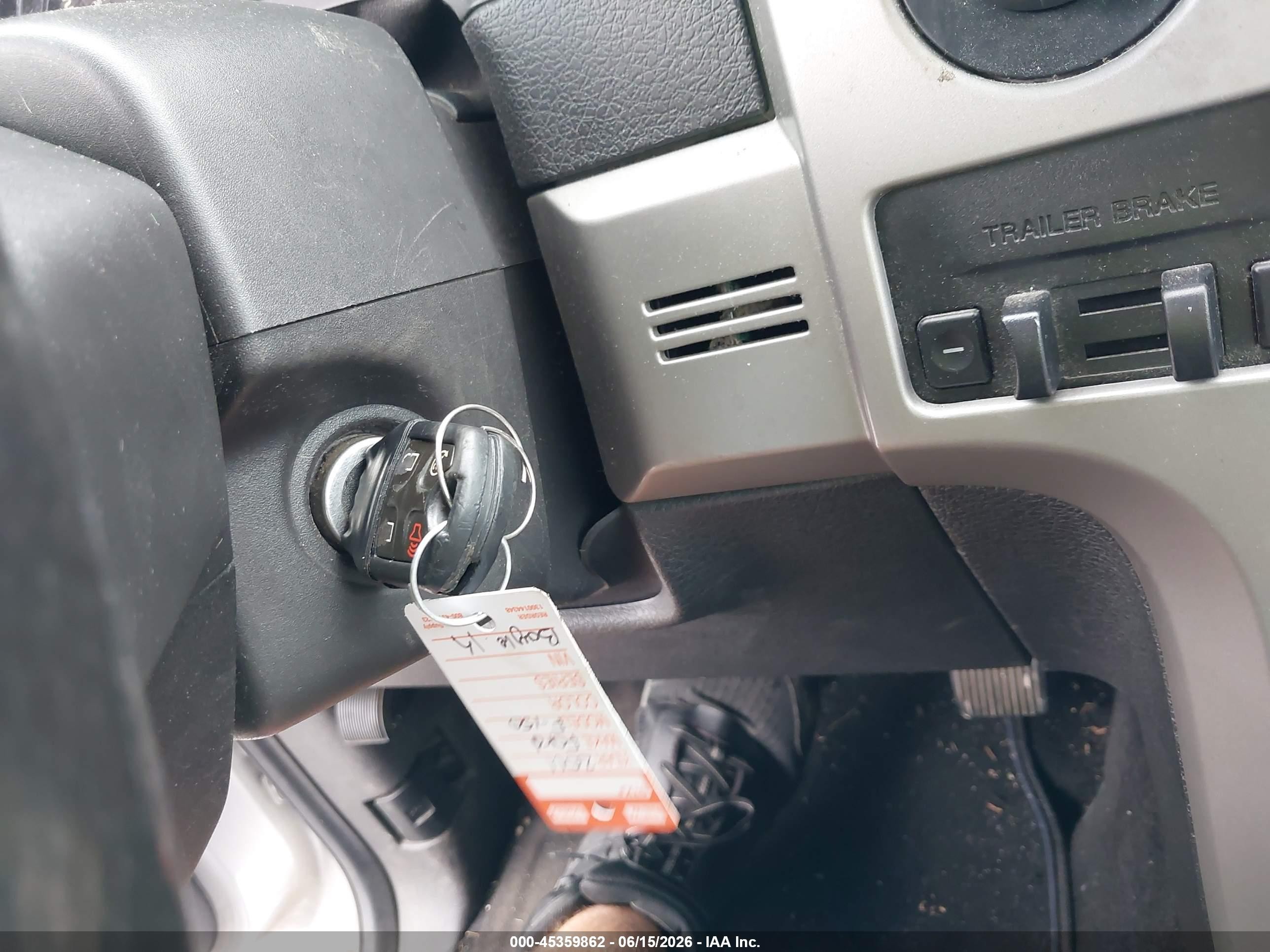 2011 Ford F-150 Lariat Silver vin: 1FTFW1ET7BFD22930