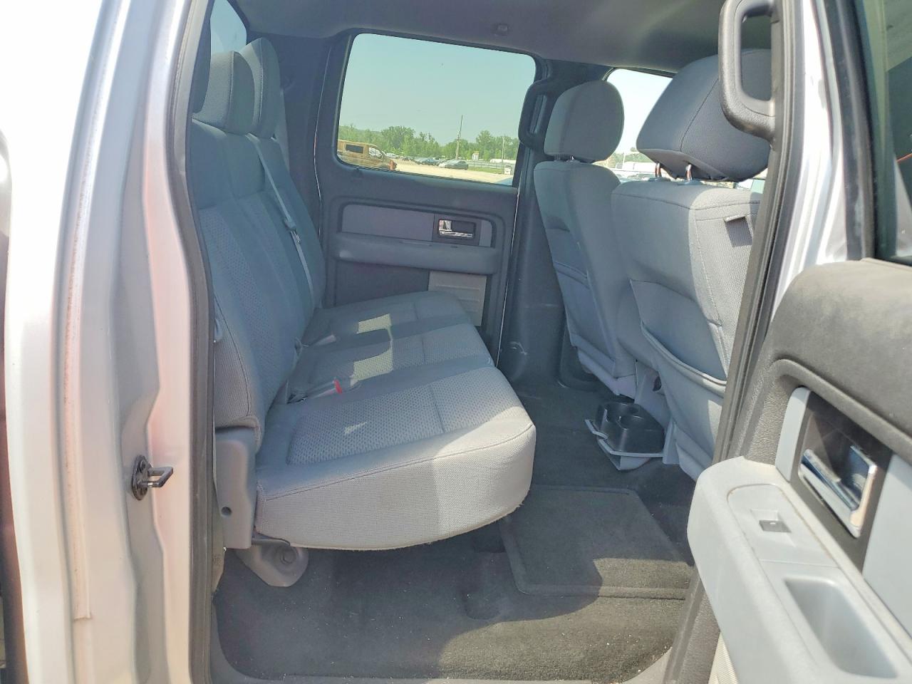 2012 Ford F150 Supercrew Silver vin: 1FTFW1ET7CKD47769