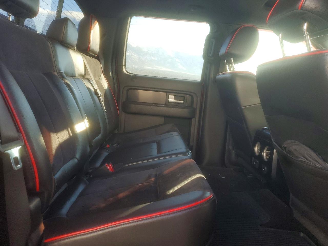 2013 Ford F150 Supercrew Red vin: 1FTFW1ET7DFB47968